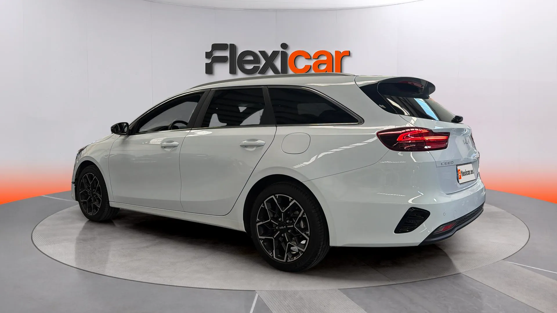 Kia Ceed Tourer 1.0 T-GDi Concept - foto 4