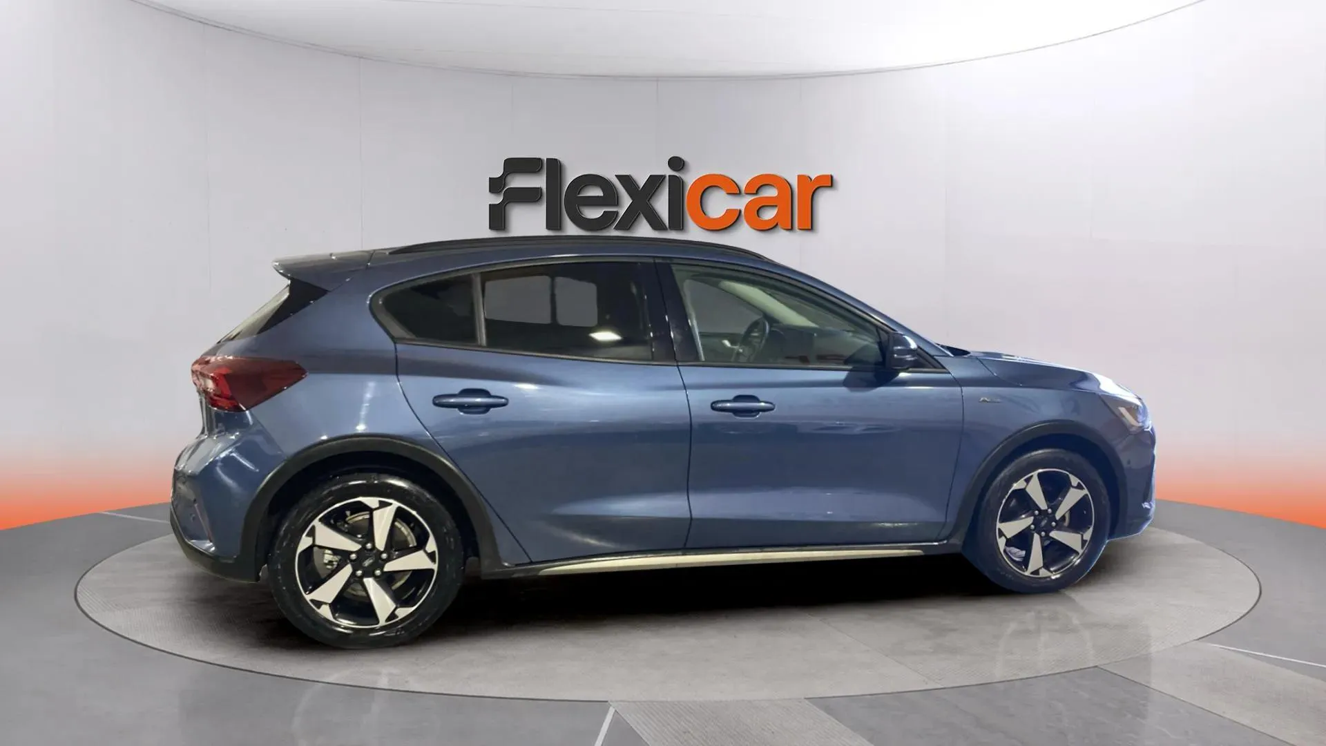 Ford Focus 1.0 EcoBoost MHEV Active - foto 5