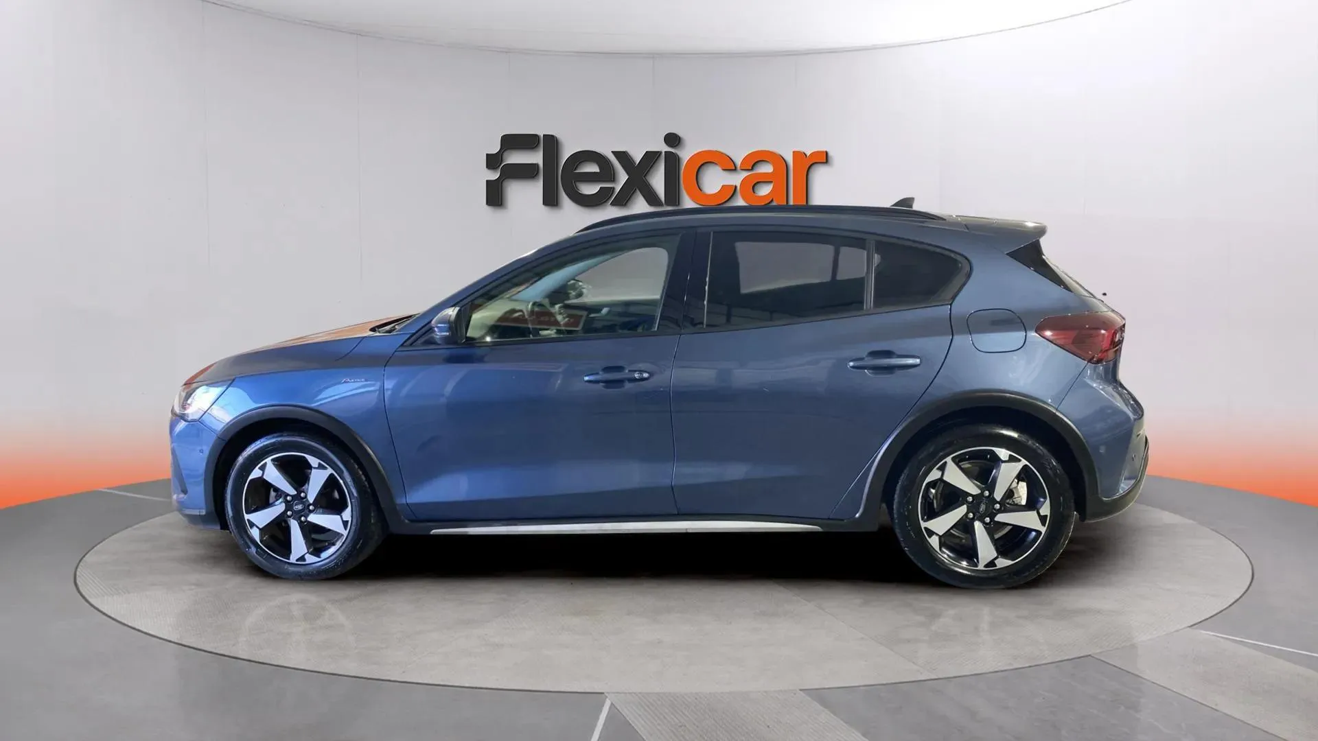 Ford Focus 1.0 EcoBoost MHEV Active - foto 3