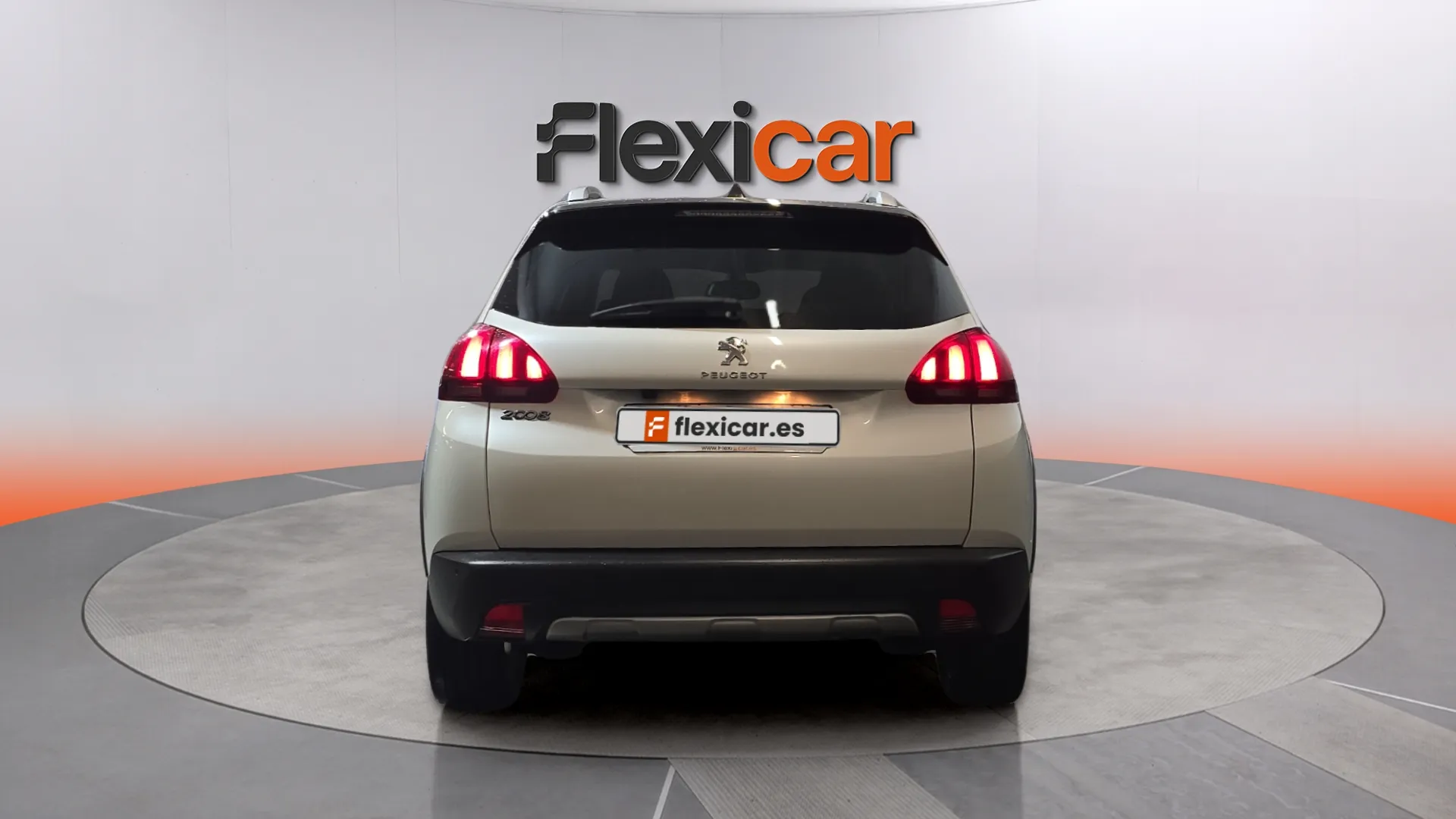 Peugeot 2008 Allure 1.2 PureTech - foto 8