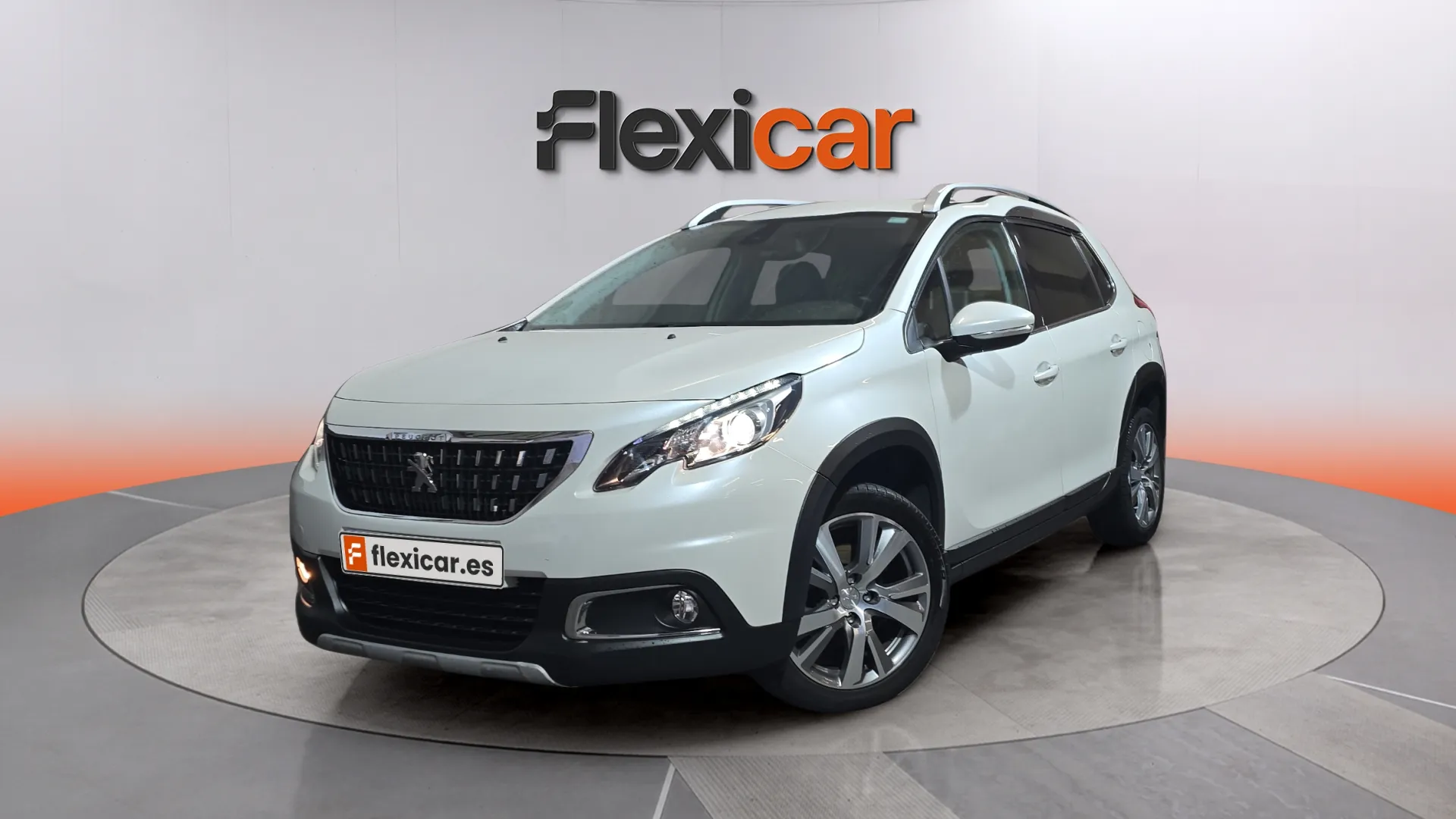 Peugeot 2008 Allure 1.2 PureTech - foto 2