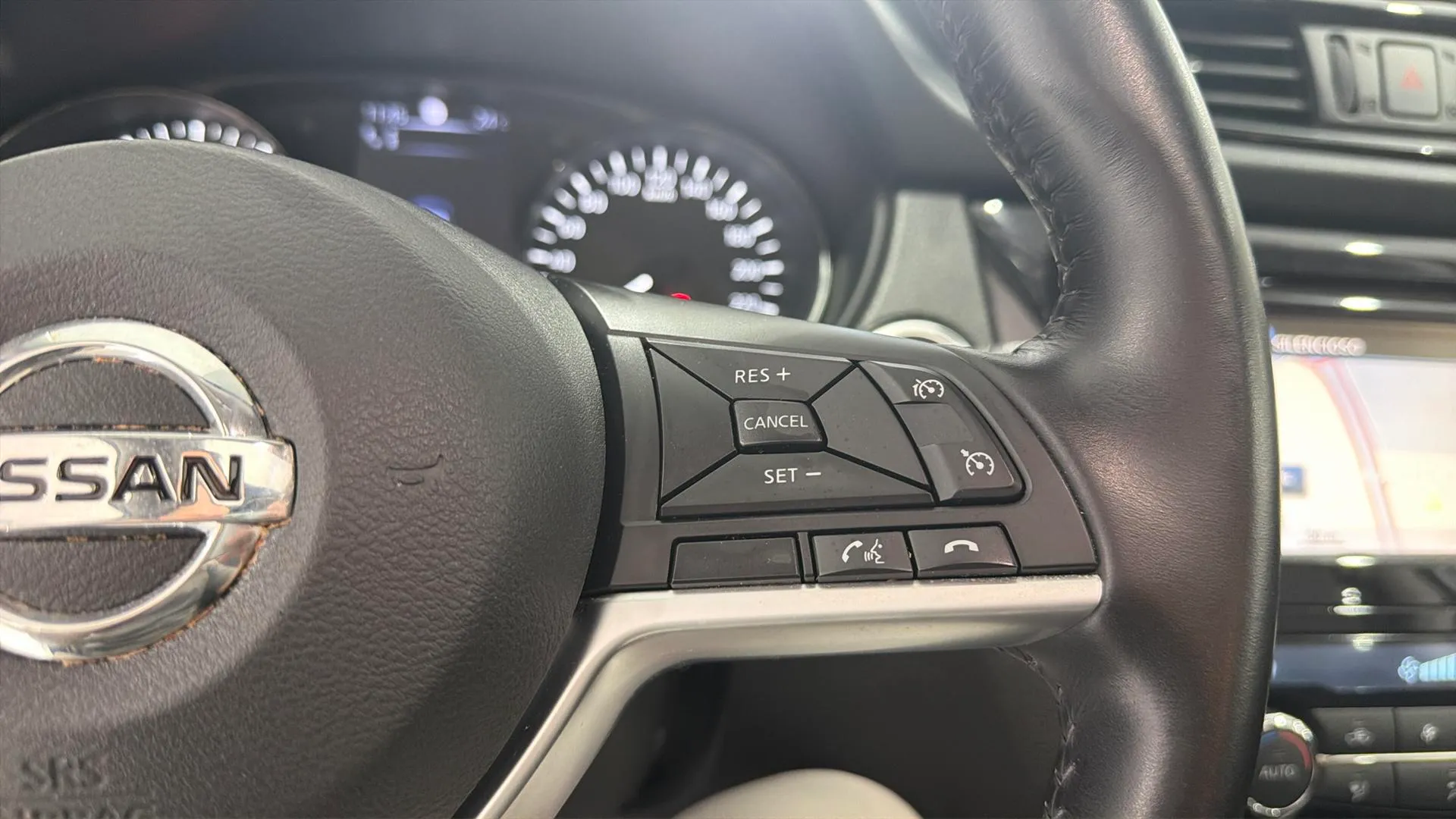 Nissan X-Trail DIG-T E6D DCT Tekna - foto 11