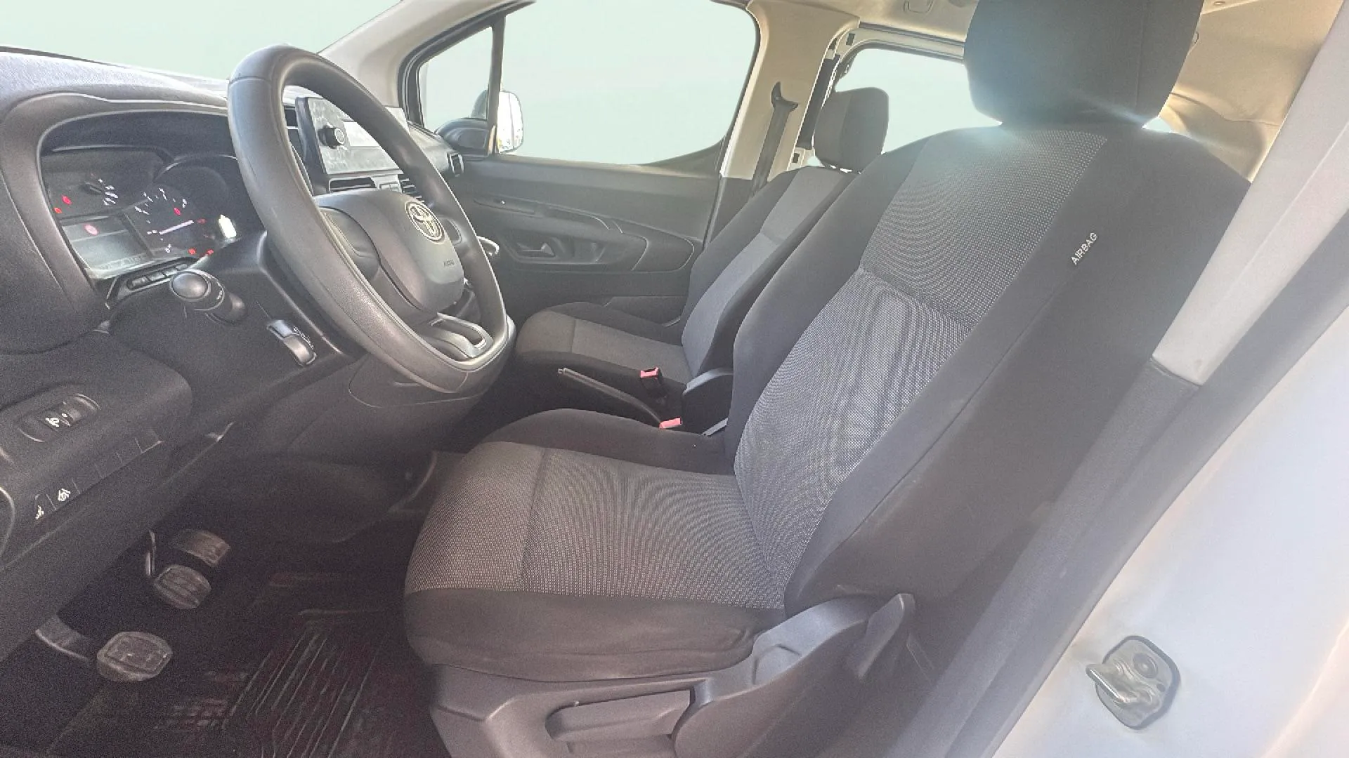 Toyota Proace City 1.5D GX Media - foto 20