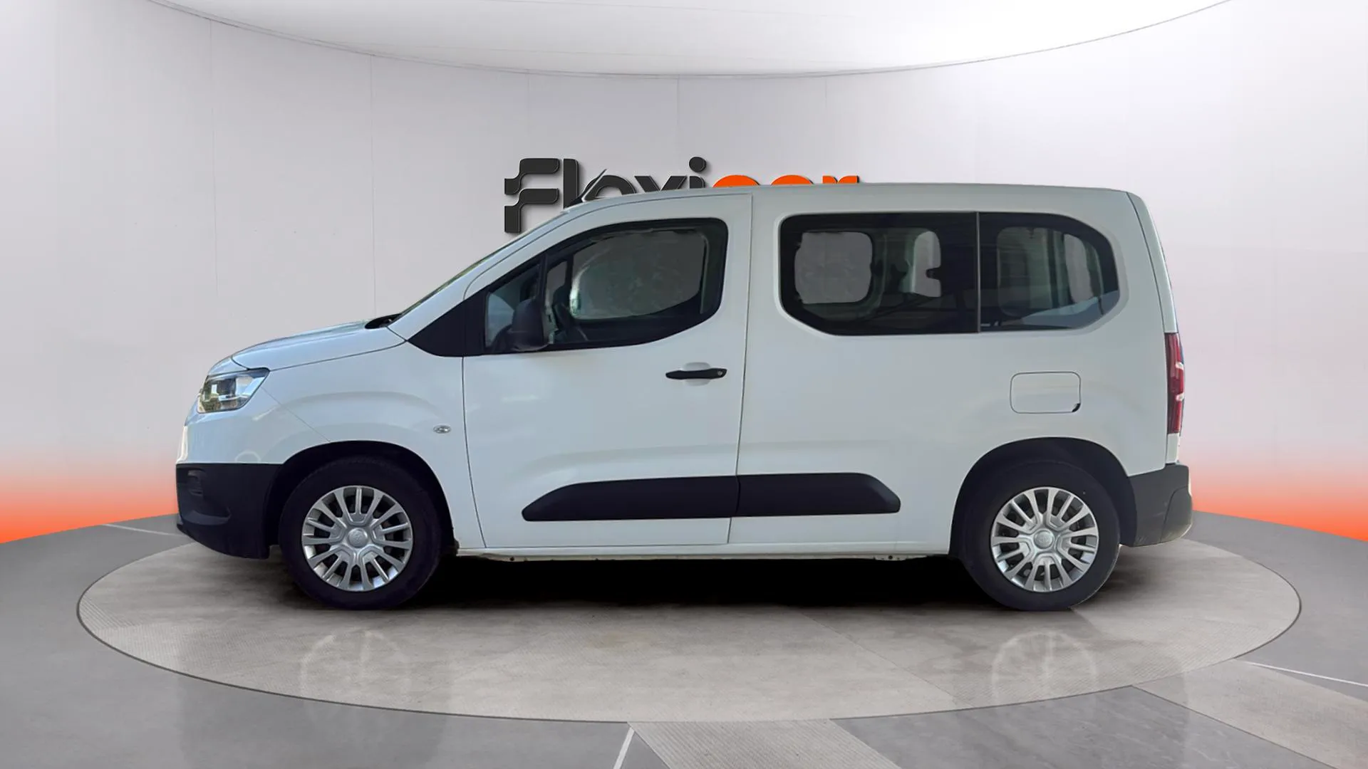 Toyota Proace City 1.5D GX Media - foto 7