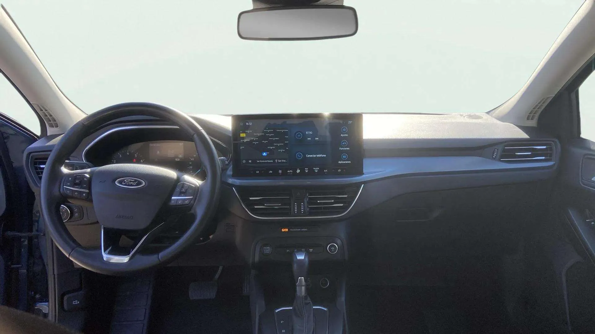 Ford Focus 1.0 EcoBoost MHEV Active - foto 16