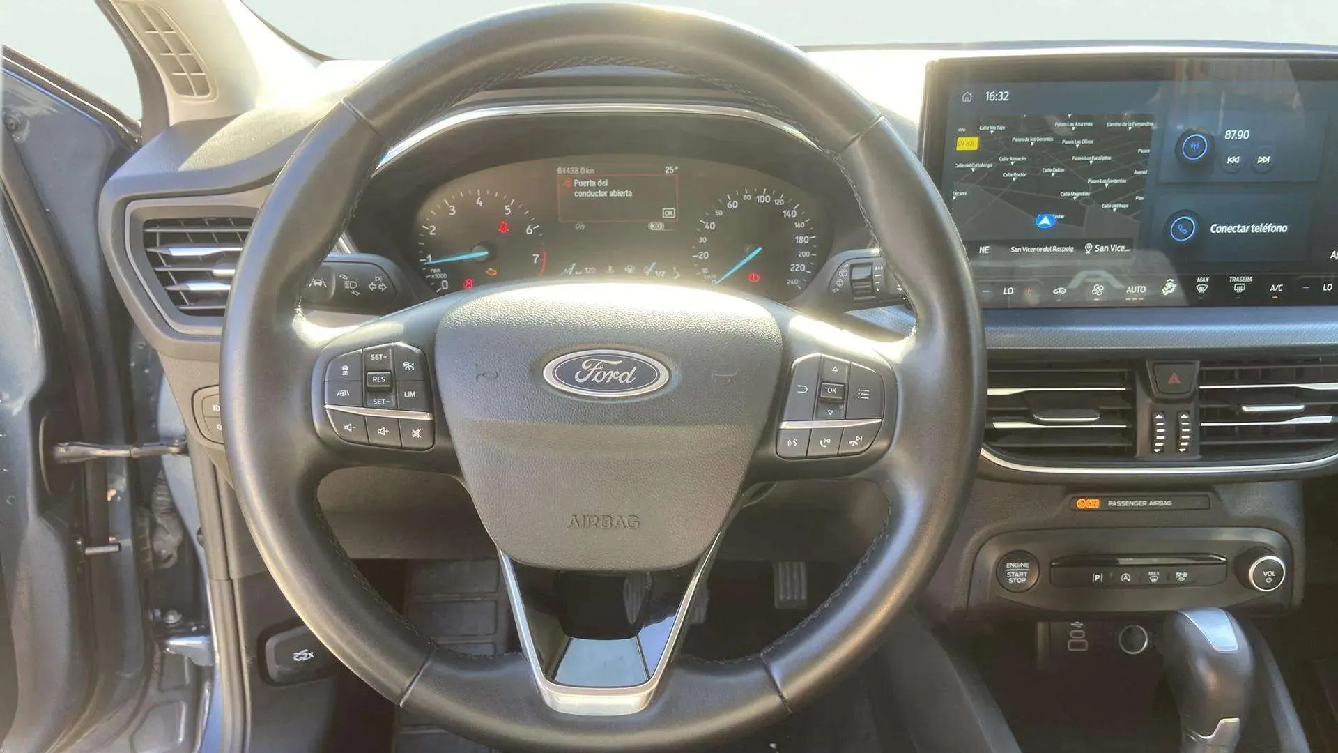 Ford Focus 1.0 EcoBoost MHEV Active - foto 13