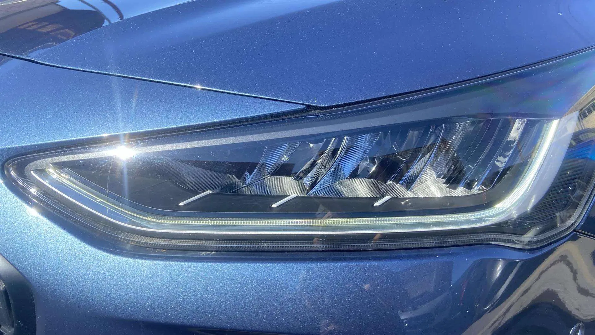 Ford Focus 1.0 EcoBoost MHEV Active - foto 10