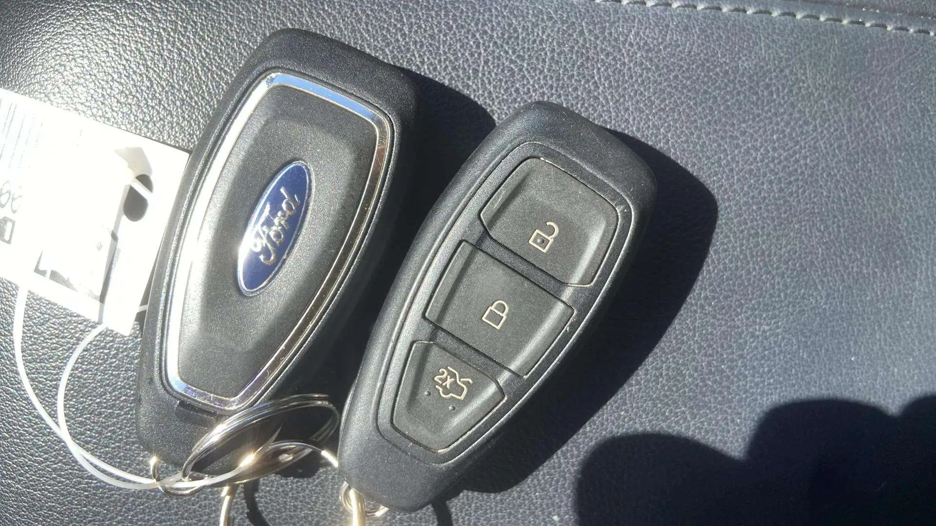 Ford Focus 1.0 EcoBoost MHEV Active - foto 21