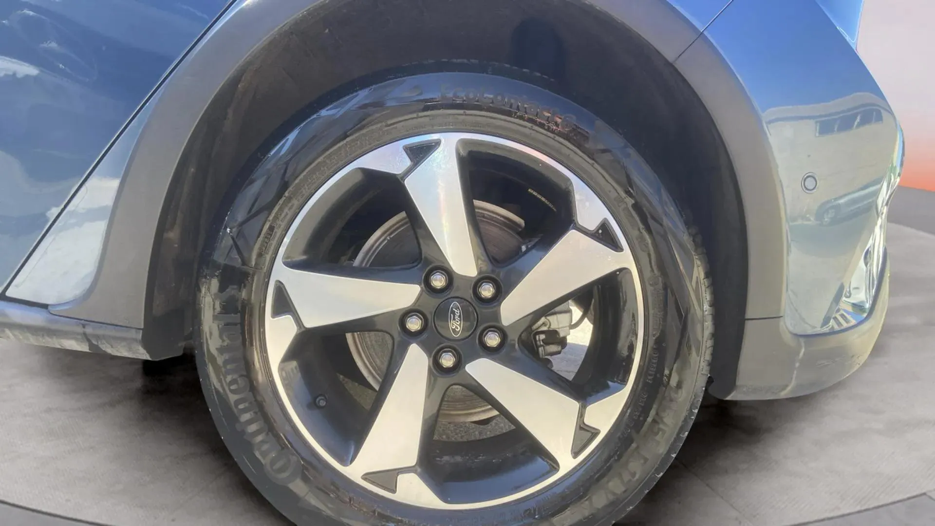 Ford Focus 1.0 EcoBoost MHEV Active - foto 8