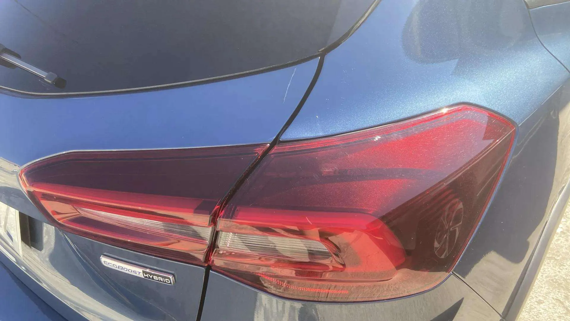 Ford Focus 1.0 EcoBoost MHEV Active - foto 12