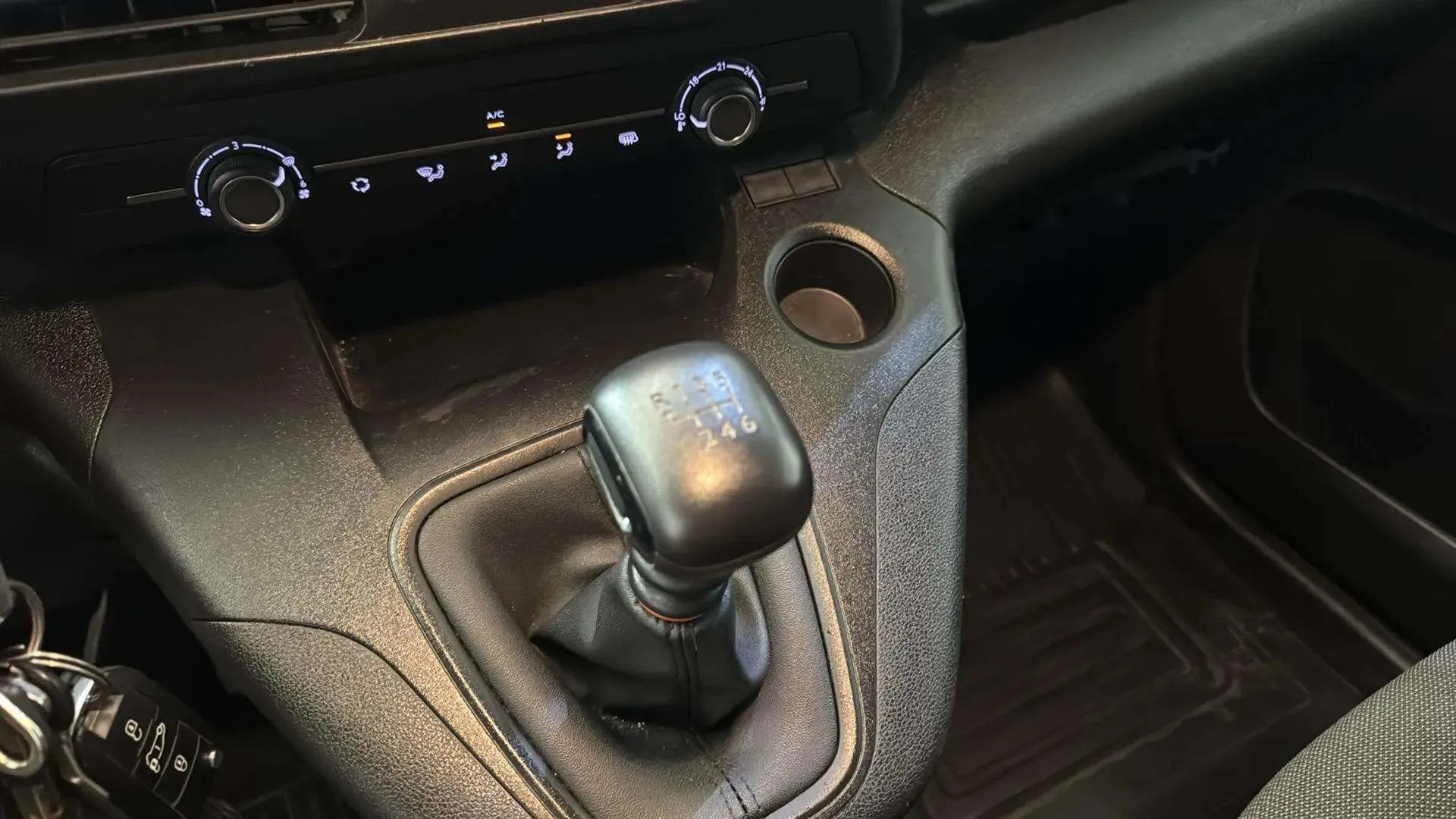 Toyota Proace City Van GX L1 1.5D Van 650 k - foto 14