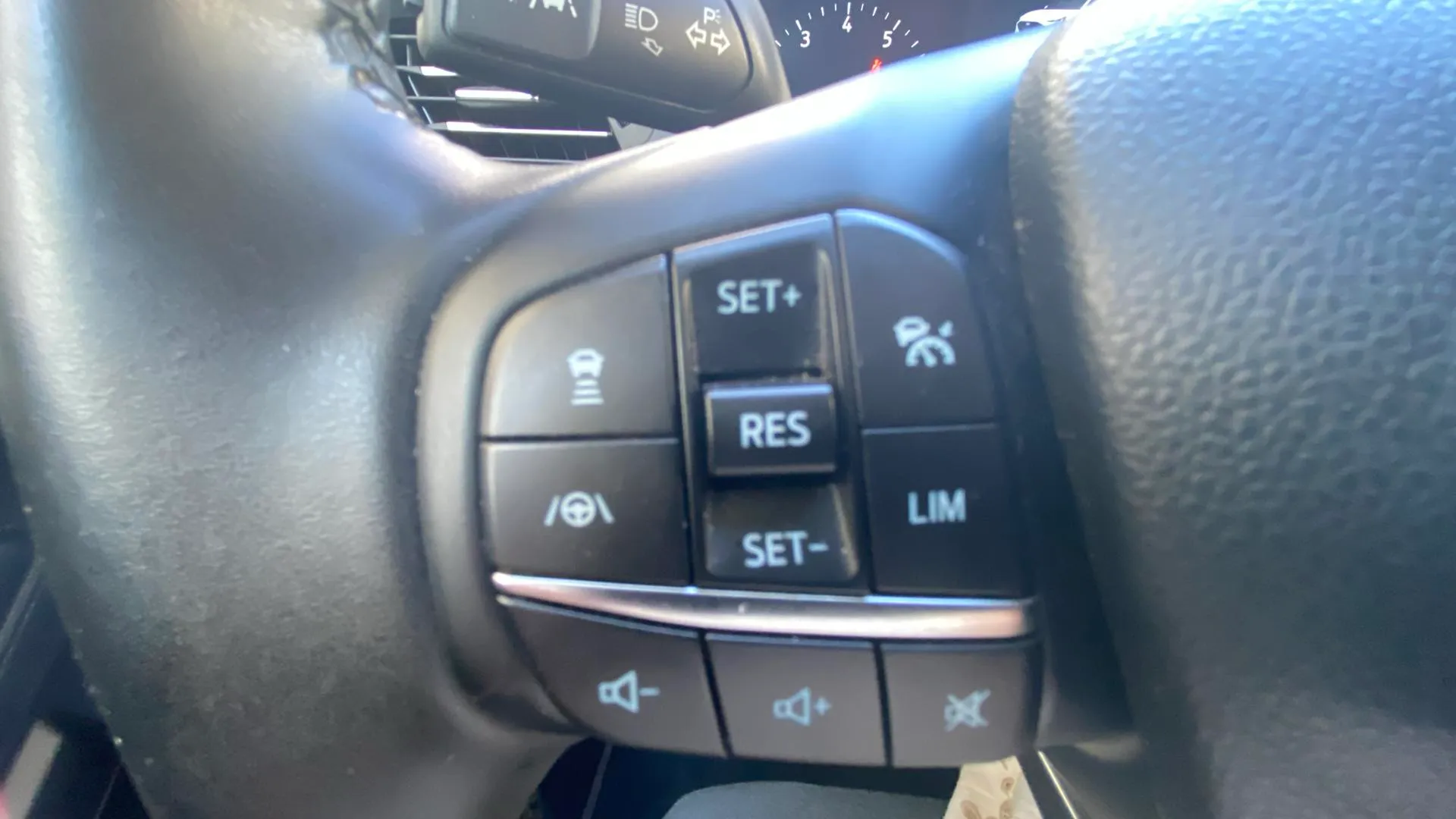 Ford Focus 1.0 EcoBoost MHEV Active Style SIP - foto 17