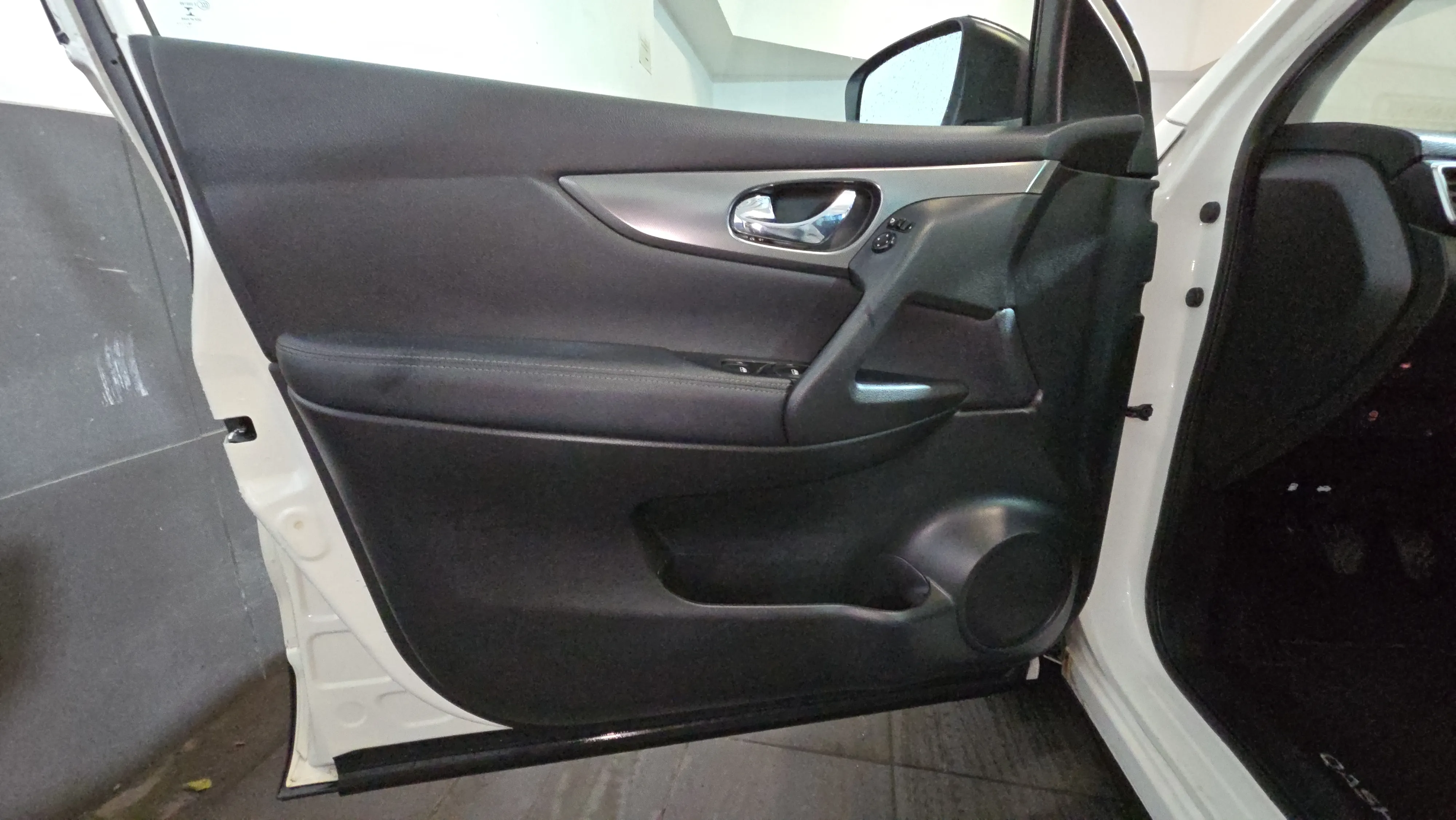 Nissan Qashqai dCi E6D N-Connecta - foto 17