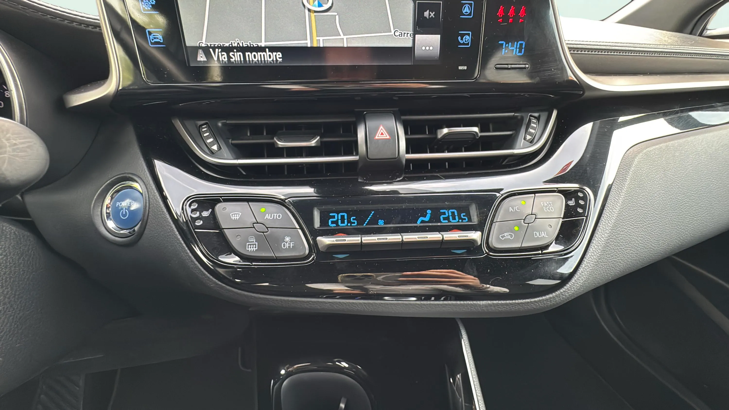 Toyota C-HR 1.8 125H Advance - foto 13