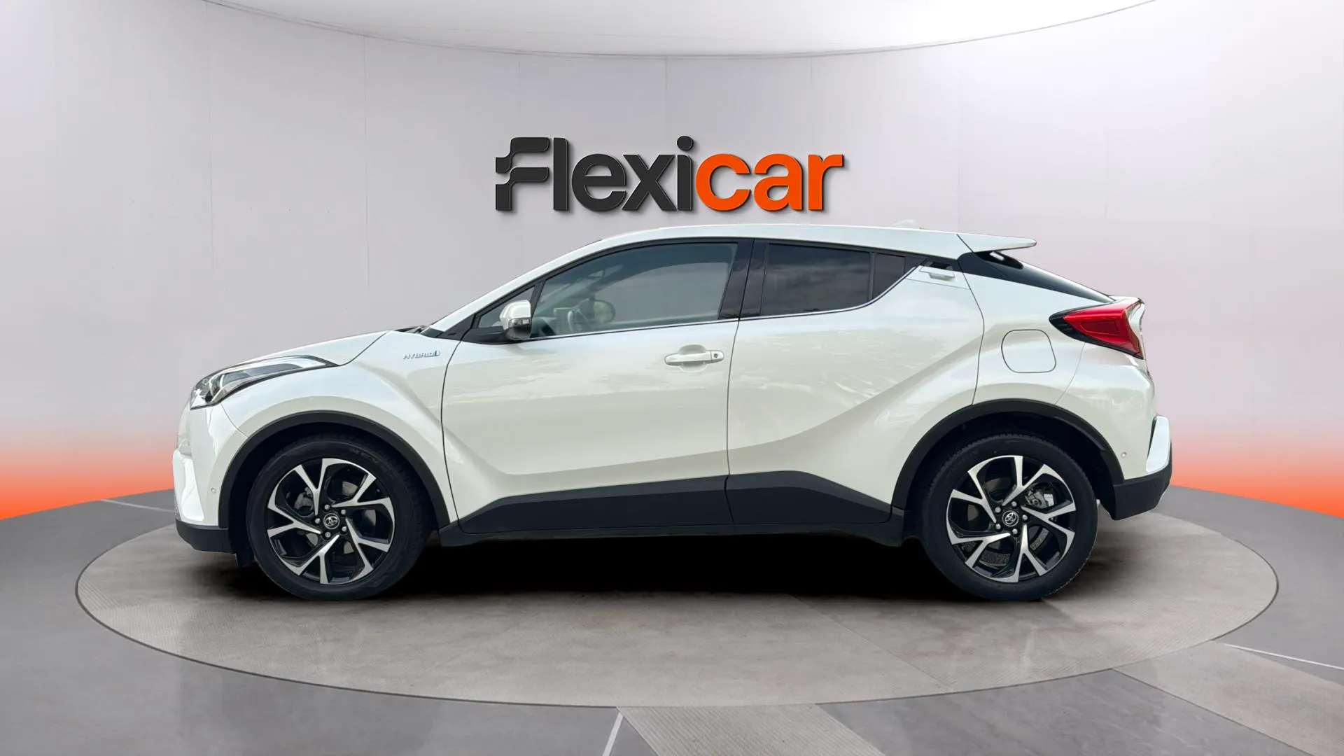 Toyota C-HR 1.8 125H Advance - foto 4