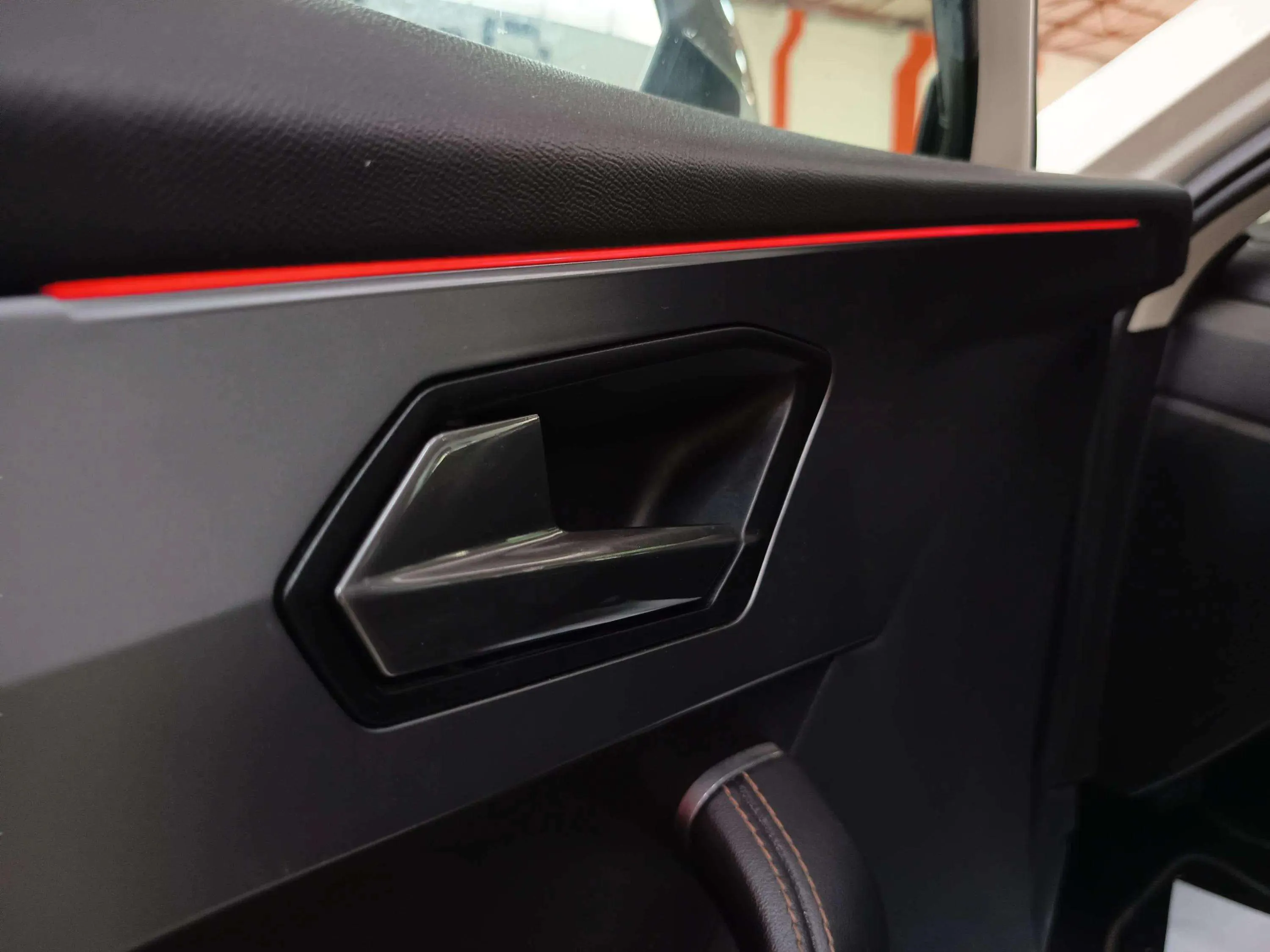 Cupra Formentor 1.5 TSI DSG - foto 25
