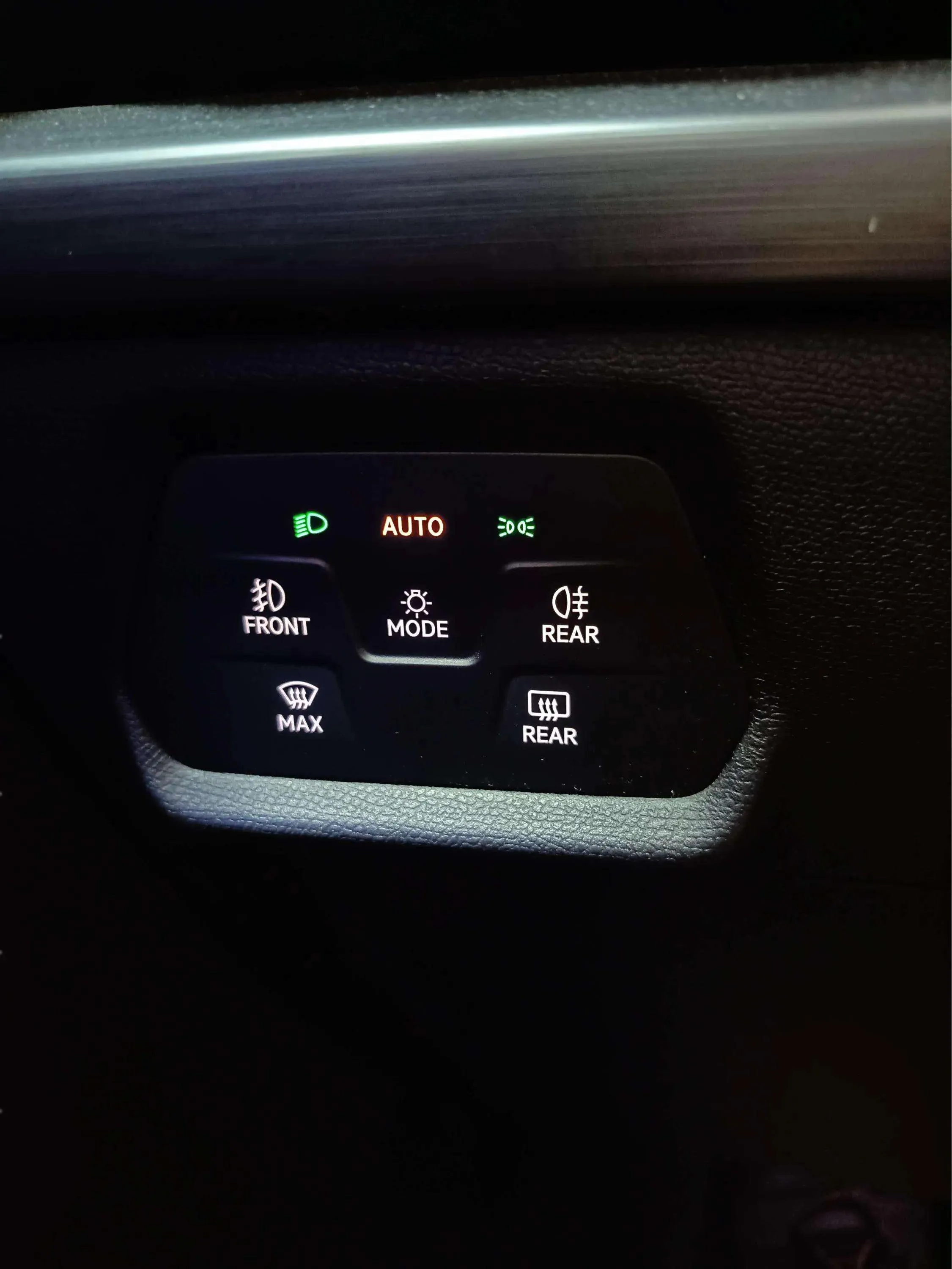 Cupra Formentor 1.5 TSI DSG - foto 26