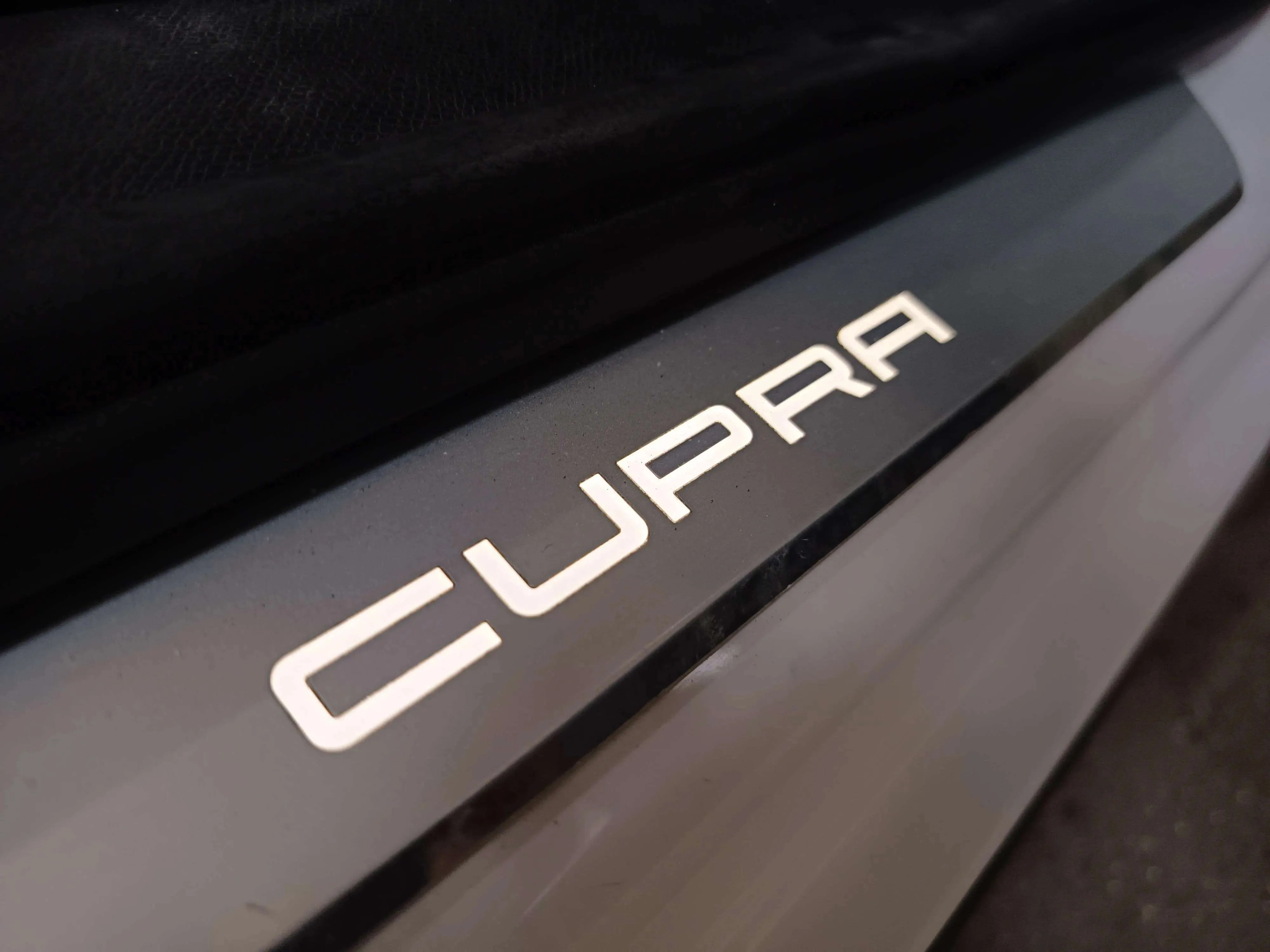 Cupra Formentor 1.5 TSI DSG - foto 9