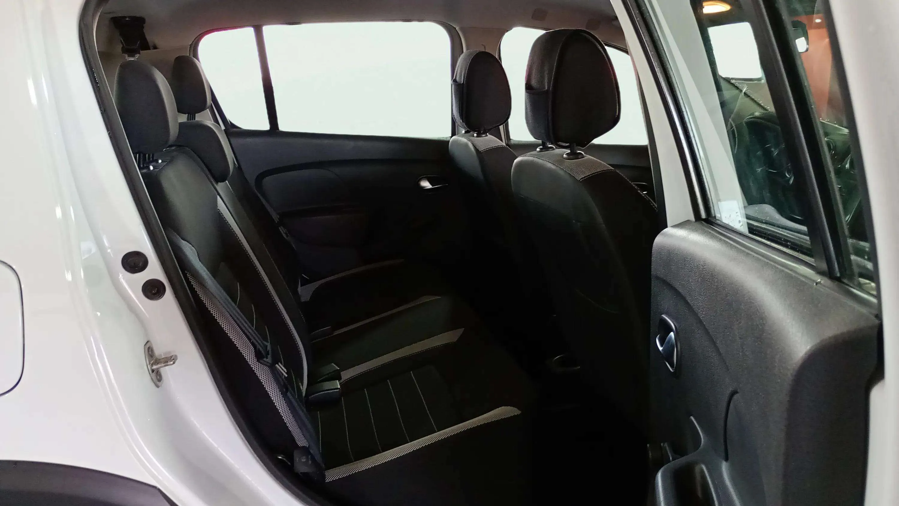 Dacia Sandero Stepway Essential TCe - foto 14