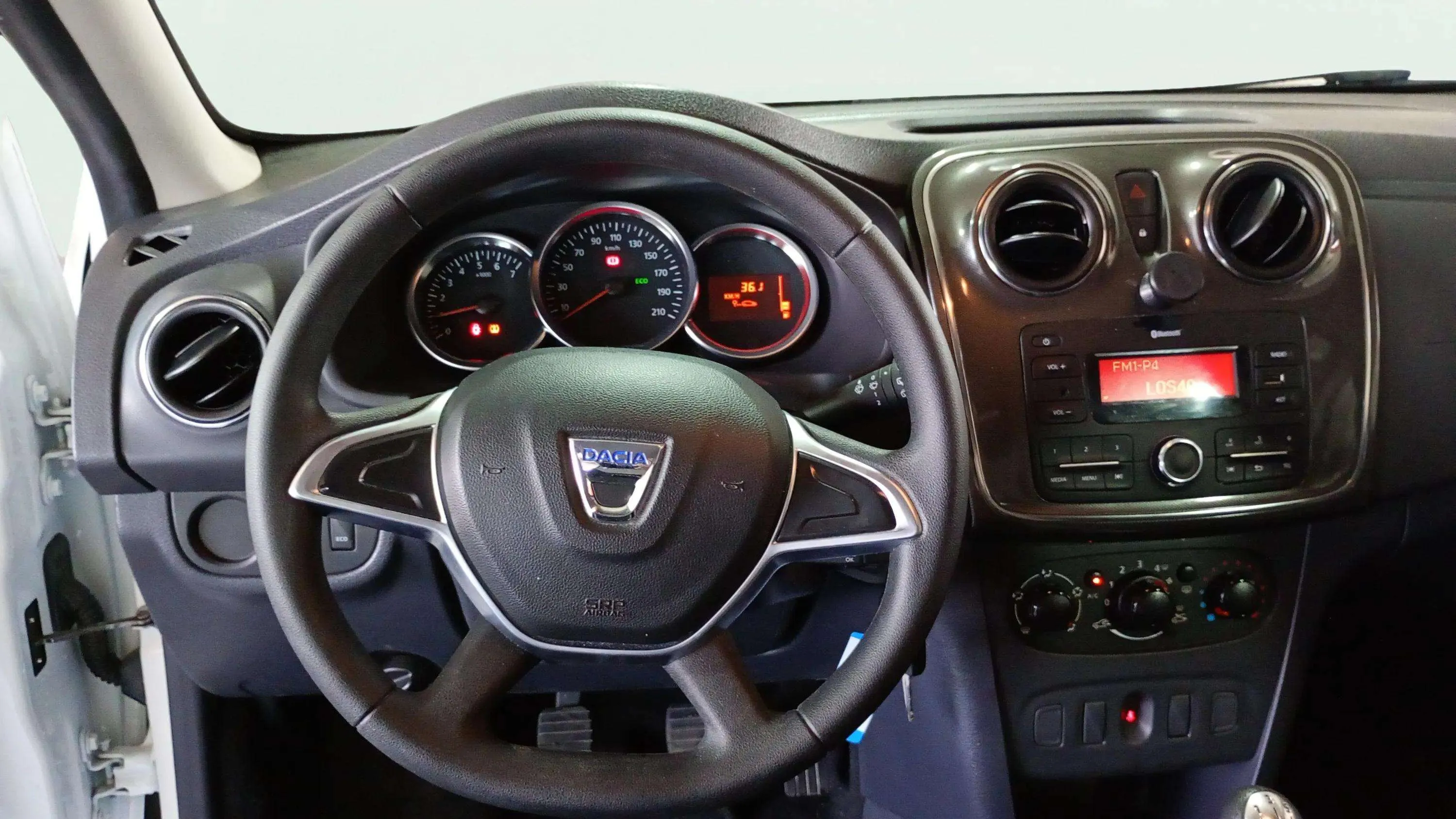 Dacia Sandero Stepway Essential TCe - foto 11