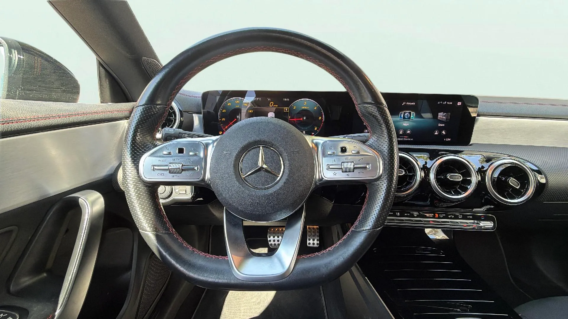 Mercedes-Benz CLA 200 D DCT Shooting Brake - foto 10