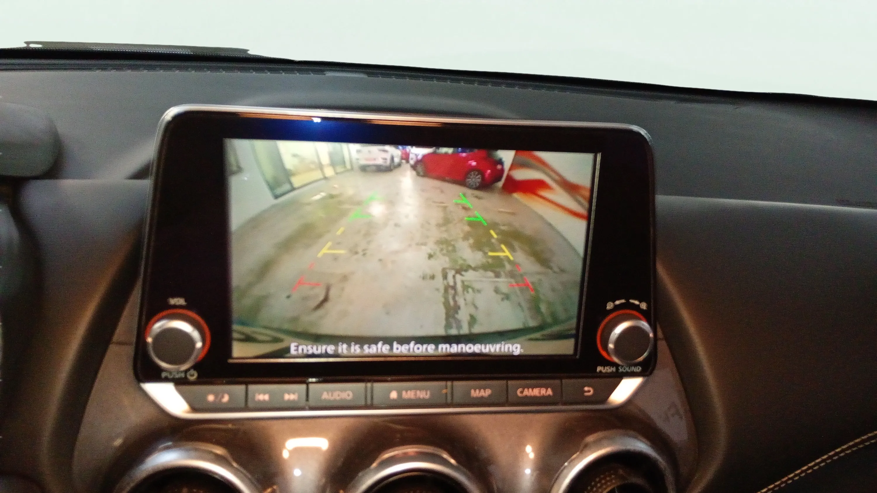 Nissan Juke DIG-T DCT Tekna - foto 19