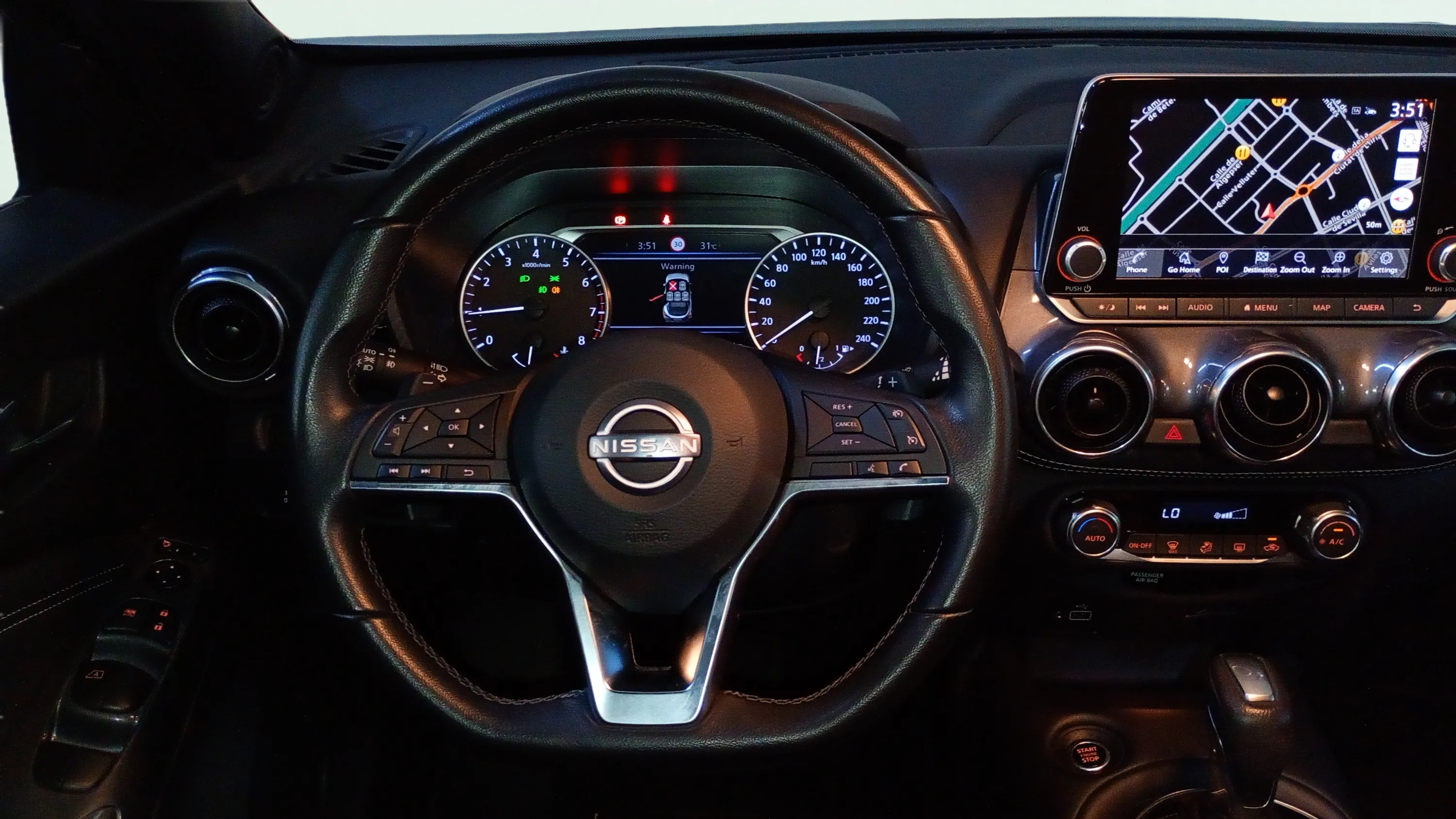 Nissan Juke DIG-T DCT Tekna - foto 13