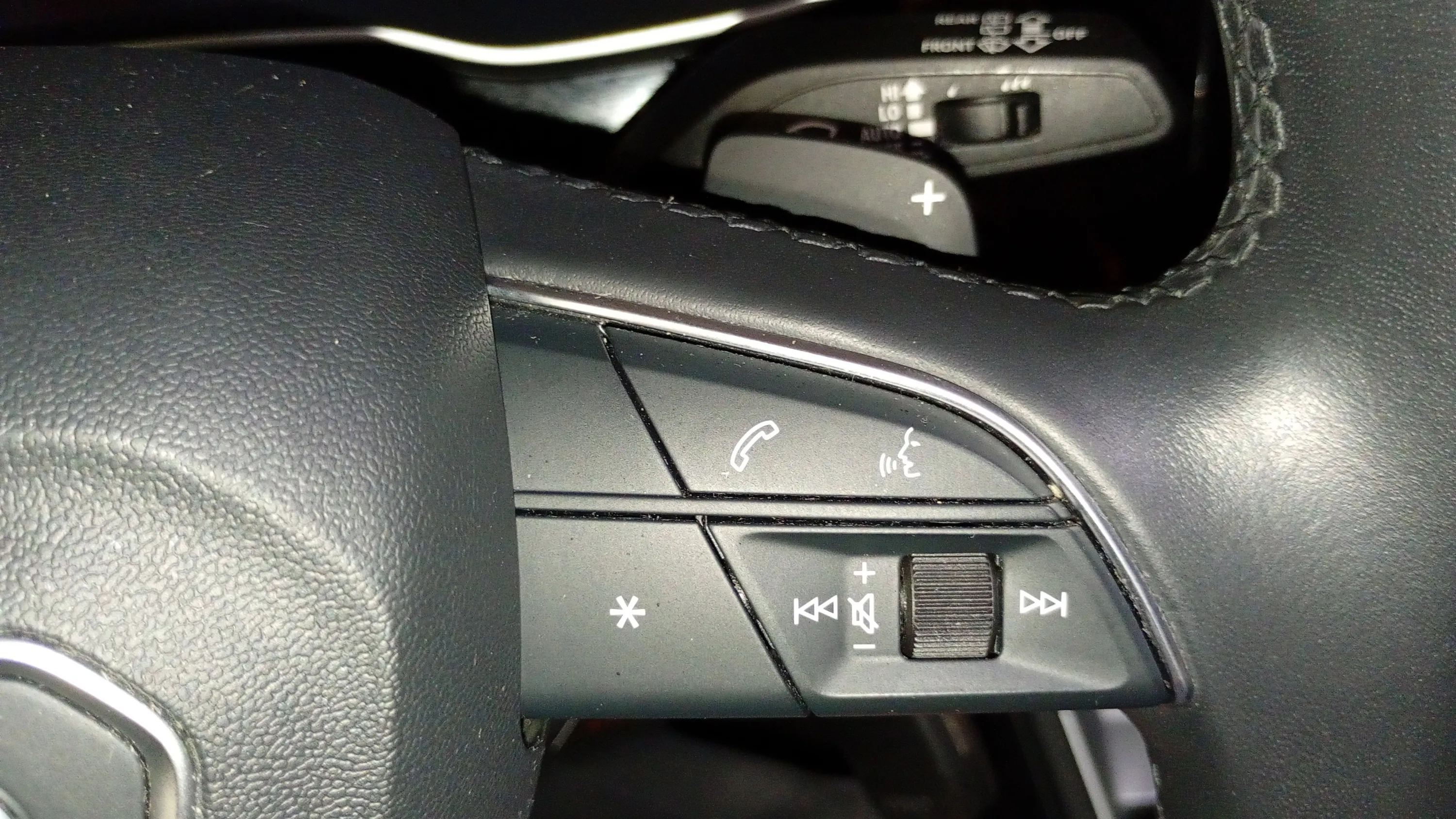 Audi Q3 35 TDI quattro - foto 14