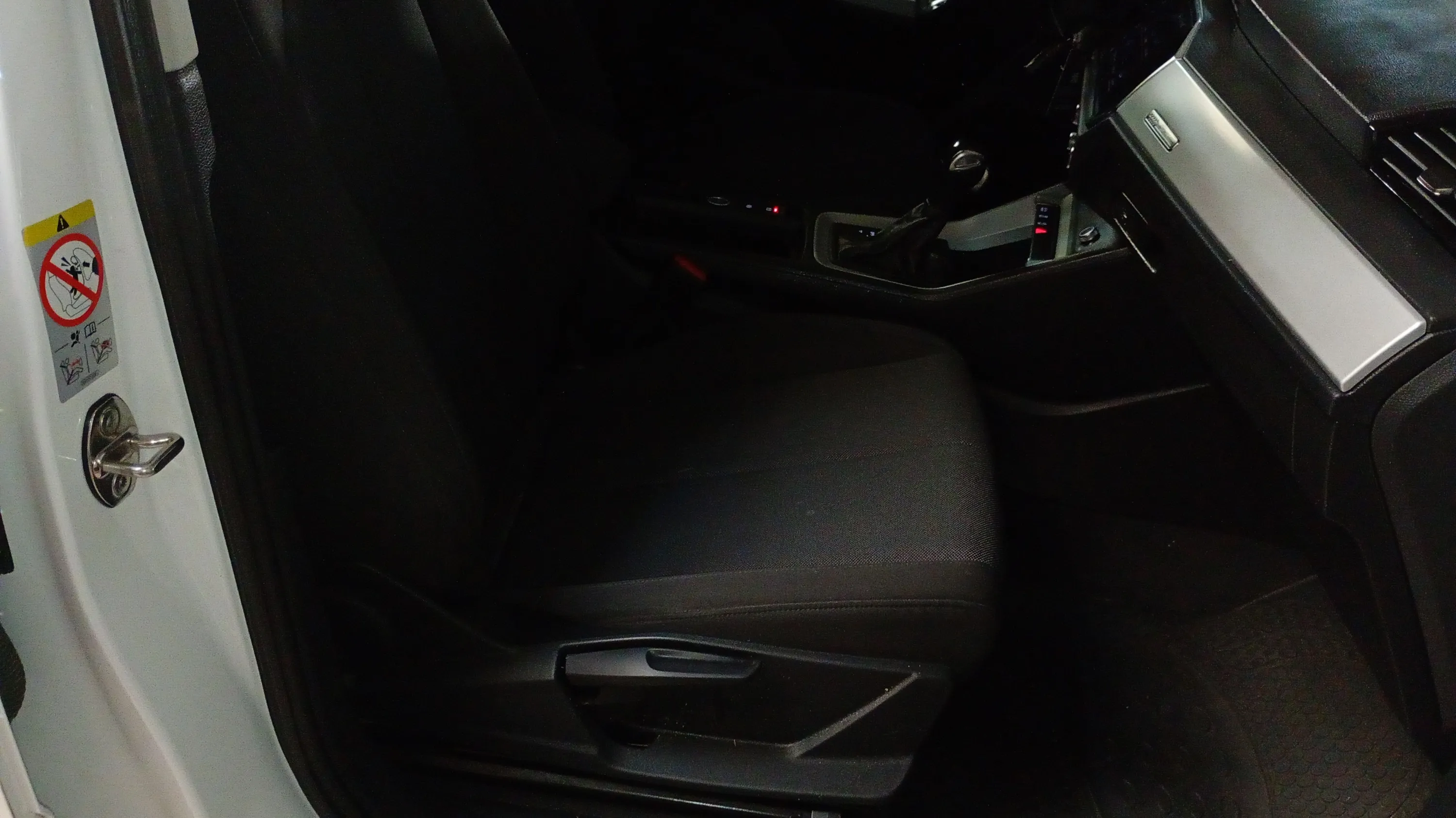 Audi Q3 35 TDI quattro - foto 22