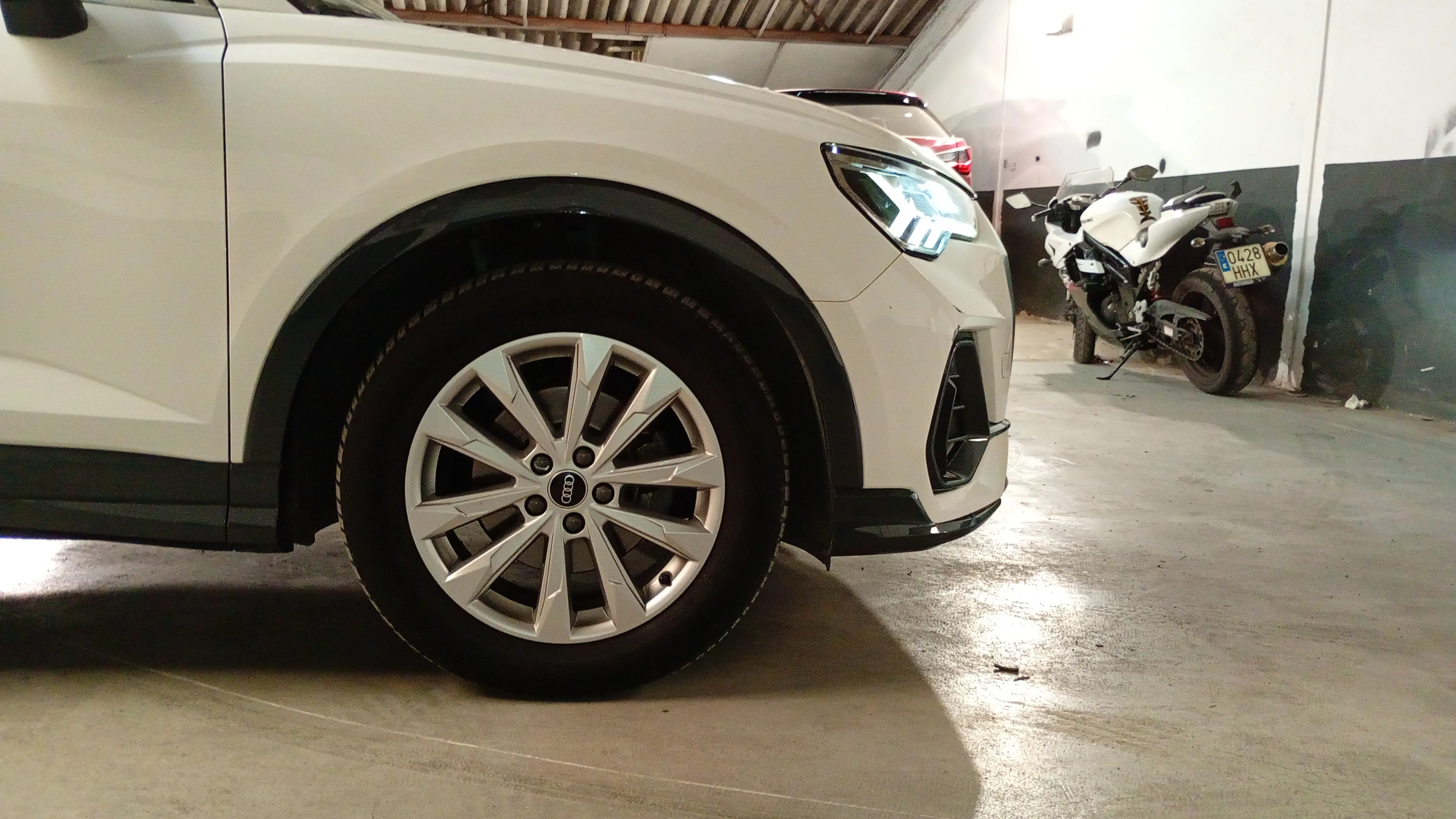 Audi Q3 35 TDI quattro - foto 25