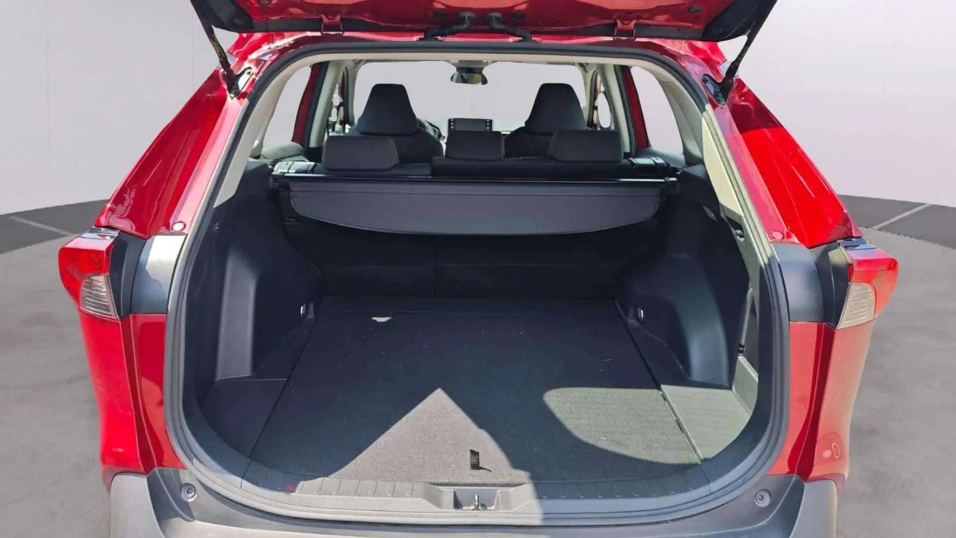 Toyota RAV4 2.5l 220H Business - foto 27
