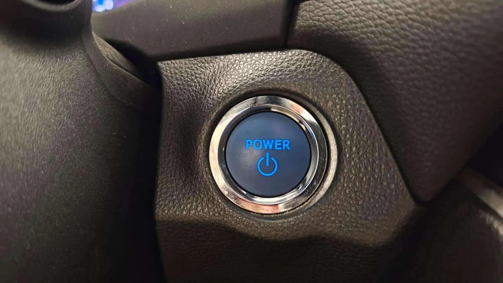Toyota RAV4 2.5l 220H Business - foto 22