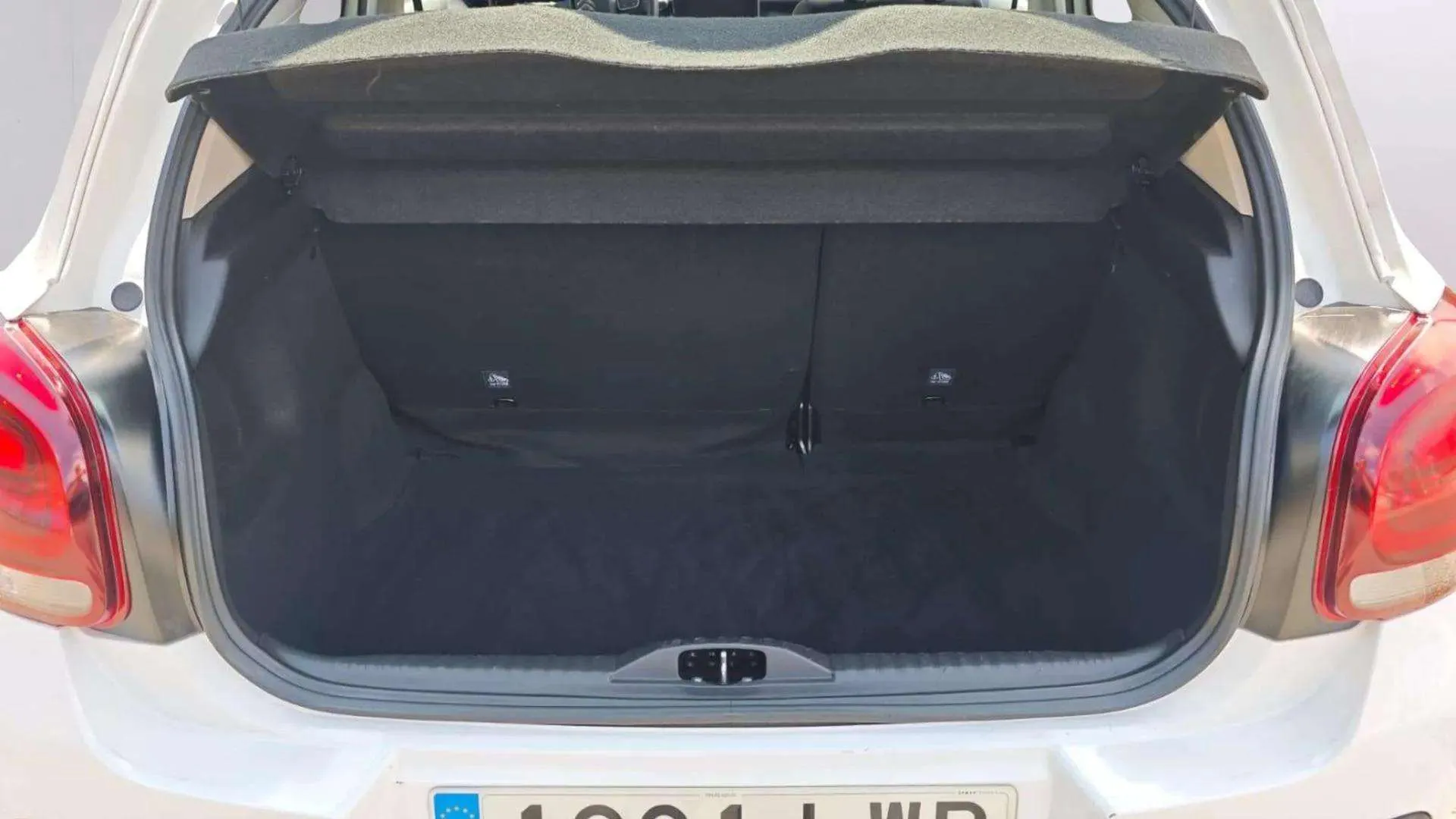 Citroën C3 BlueHDi Feel - foto 26