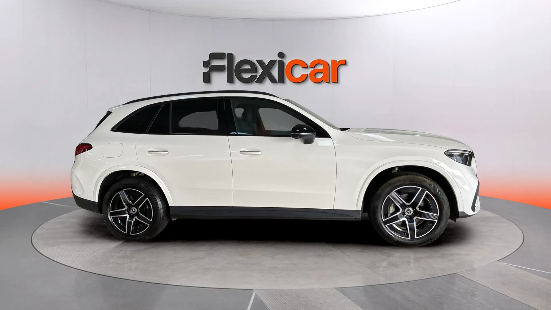 Mercedes-Benz GLC 300 de 4MATIC - foto 3