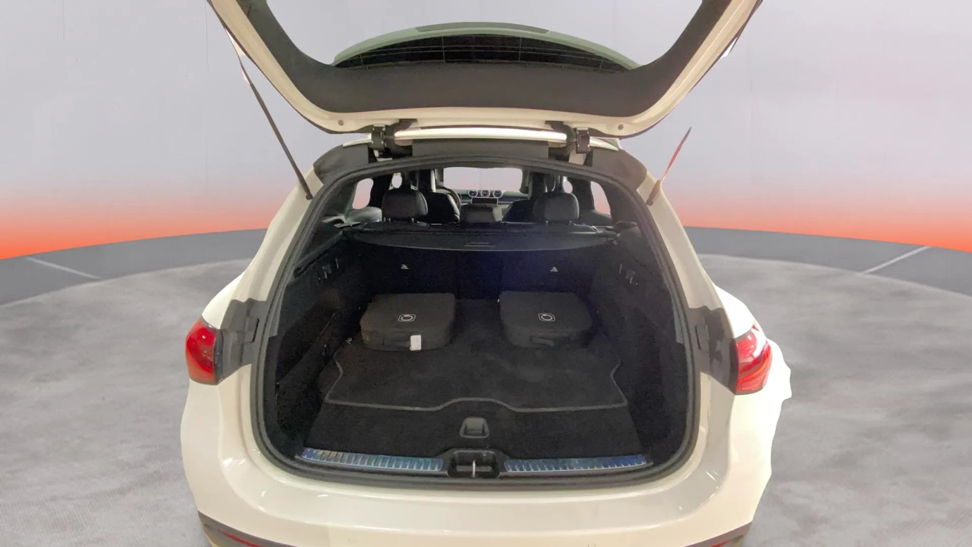 Mercedes-Benz GLC 300 de 4MATIC - foto 12