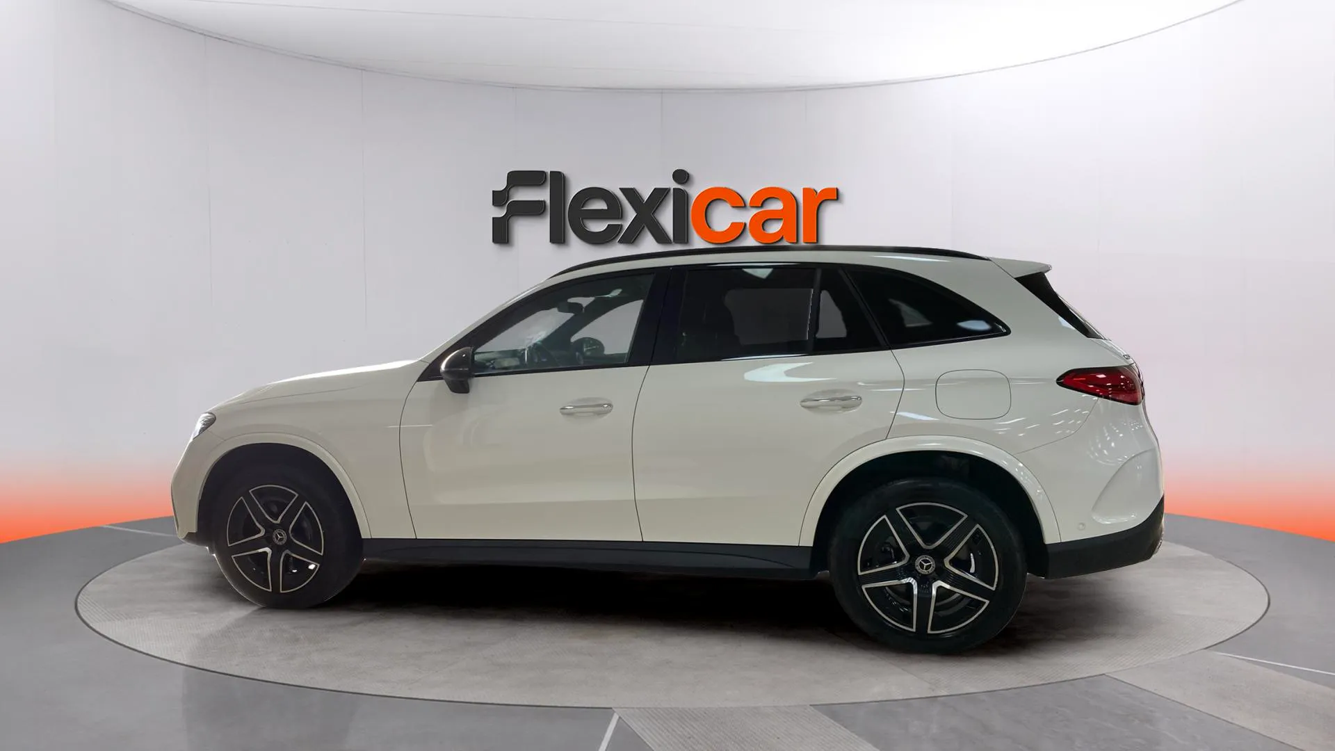 Mercedes-Benz GLC 300 de 4MATIC - foto 5