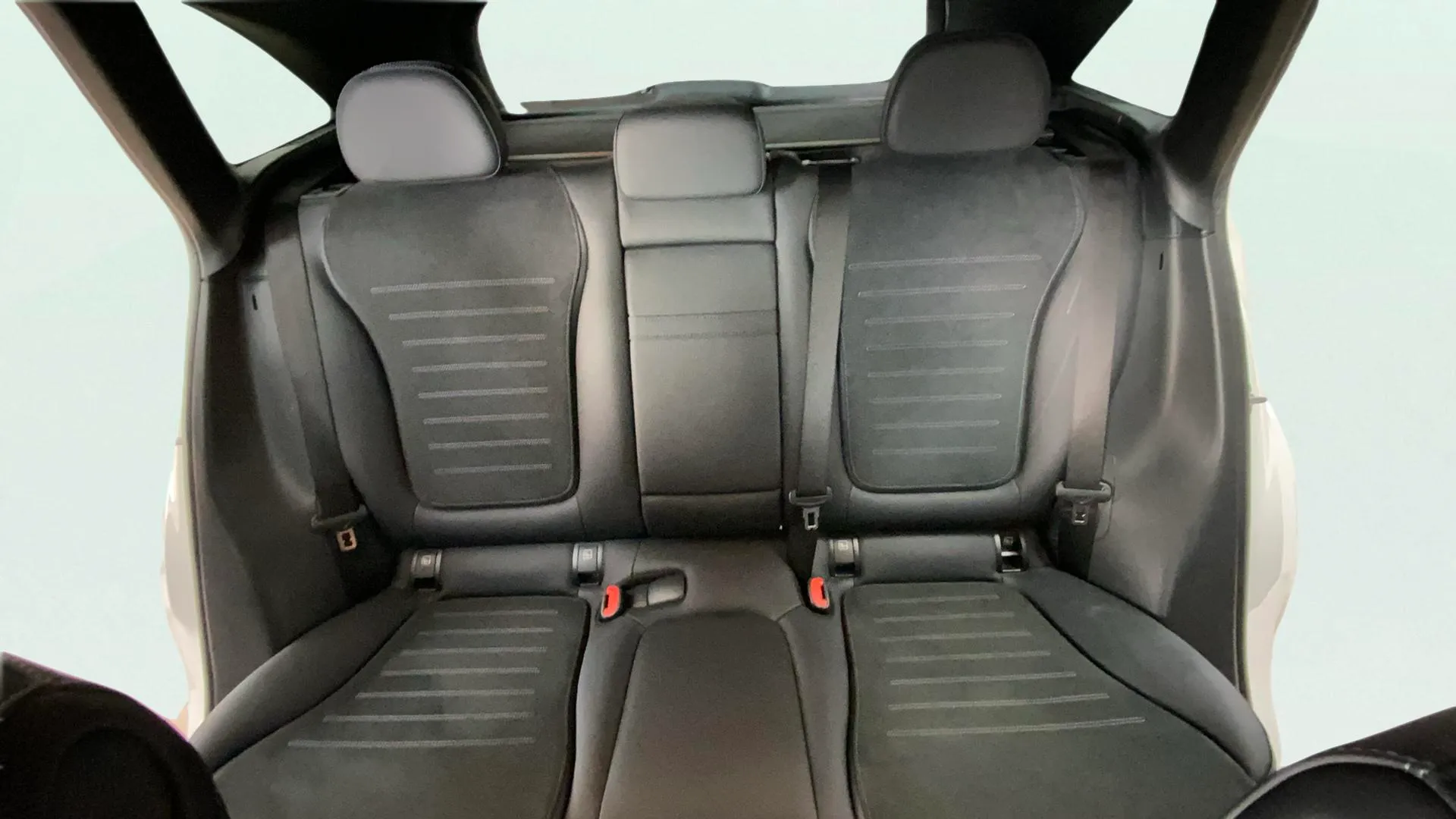 Mercedes-Benz GLC 300 de 4MATIC - foto 11