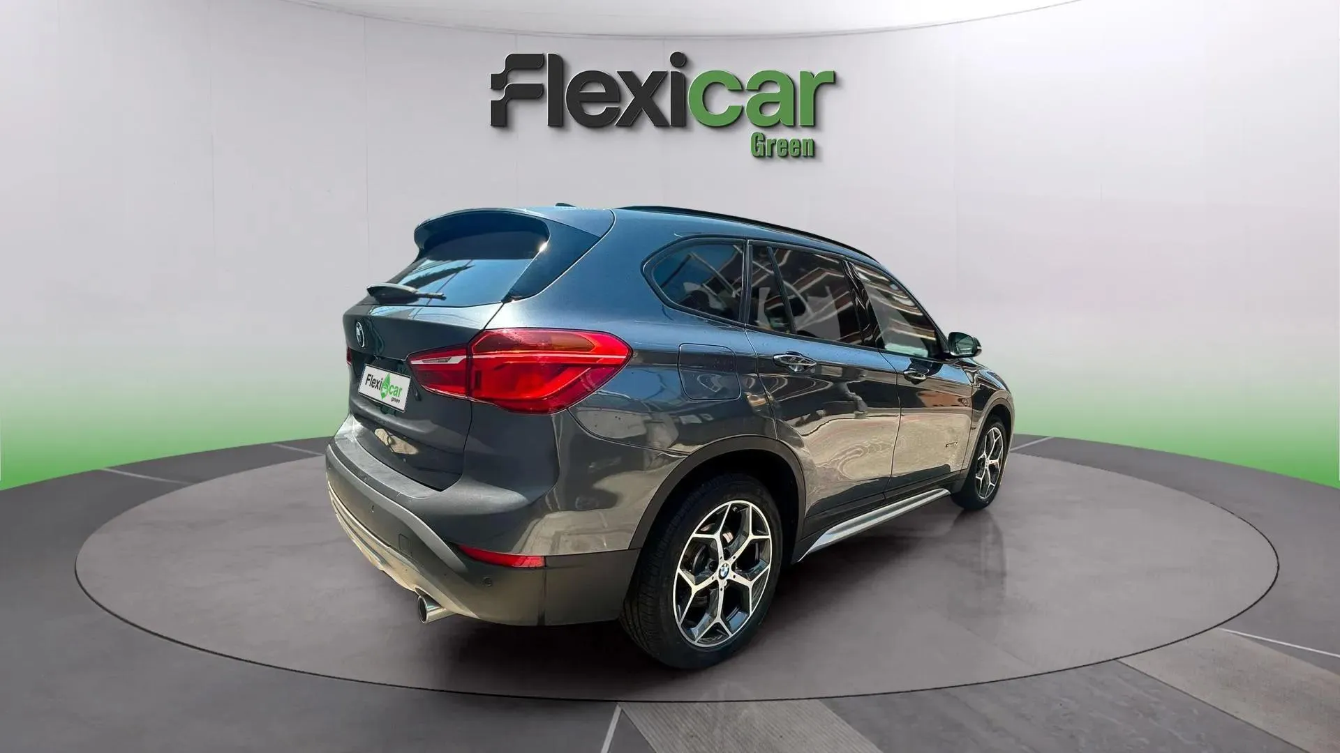 BMW X1 xDrive20dA - foto 8
