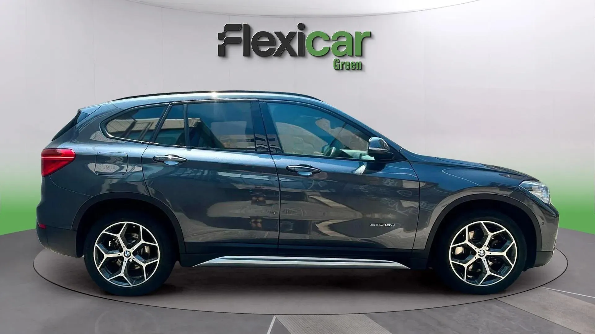 BMW X1 xDrive20dA - foto 9
