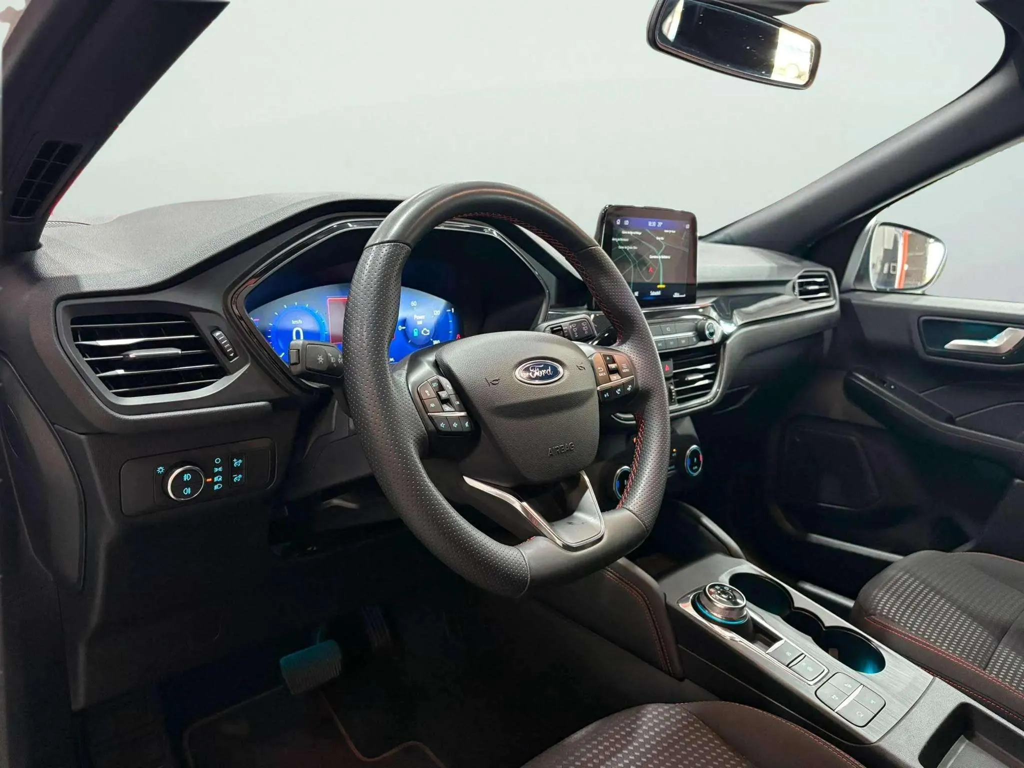 Ford Kuga ST-Line 2.5 Duratec PHEV - foto 12