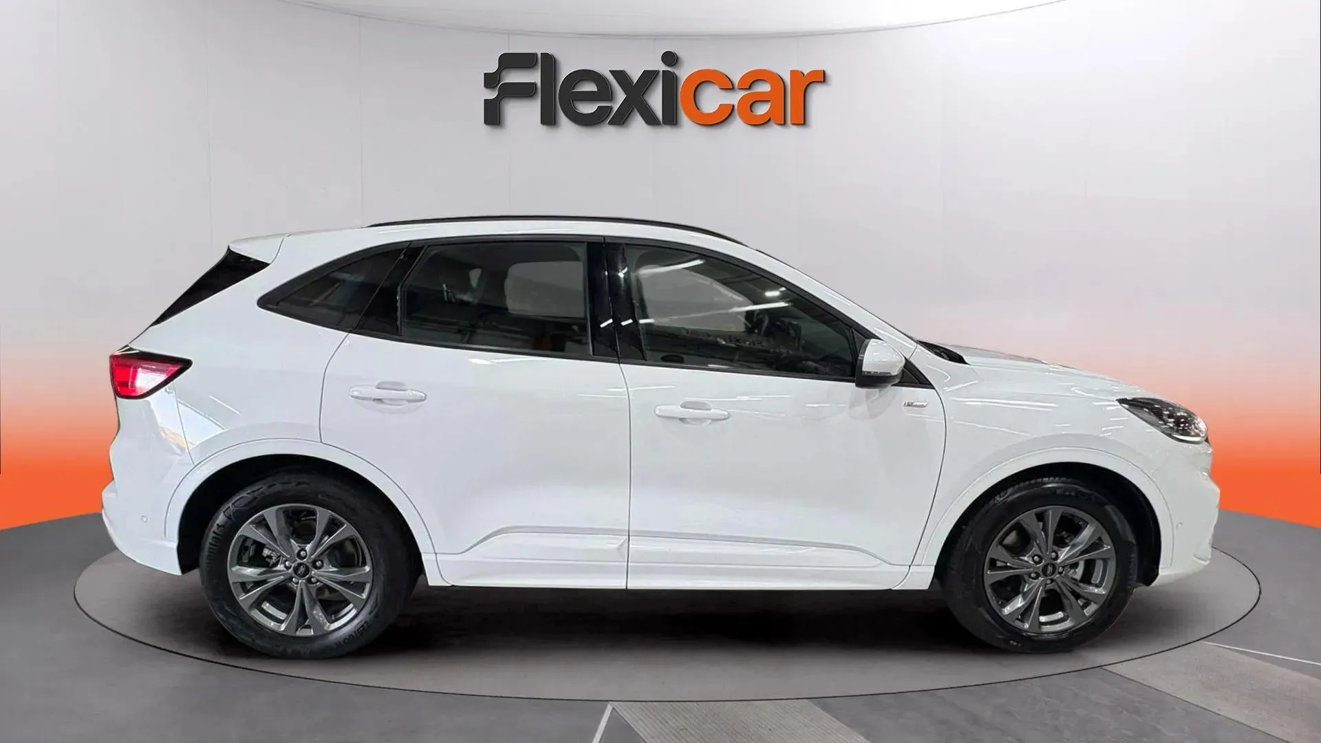 Ford Kuga ST-Line 2.5 Duratec PHEV - foto 8