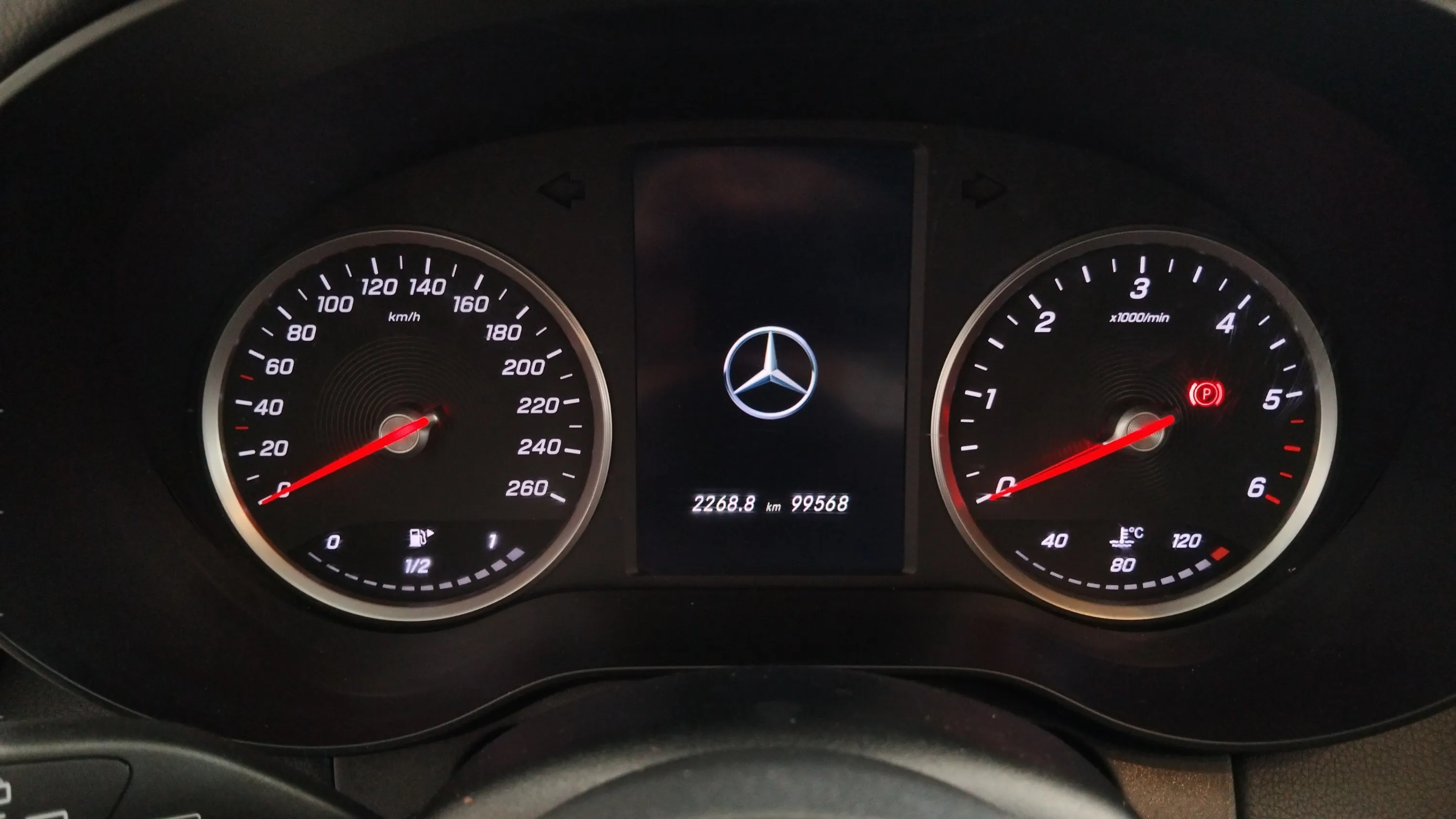 Mercedes-Benz Clase C 180 - foto 11