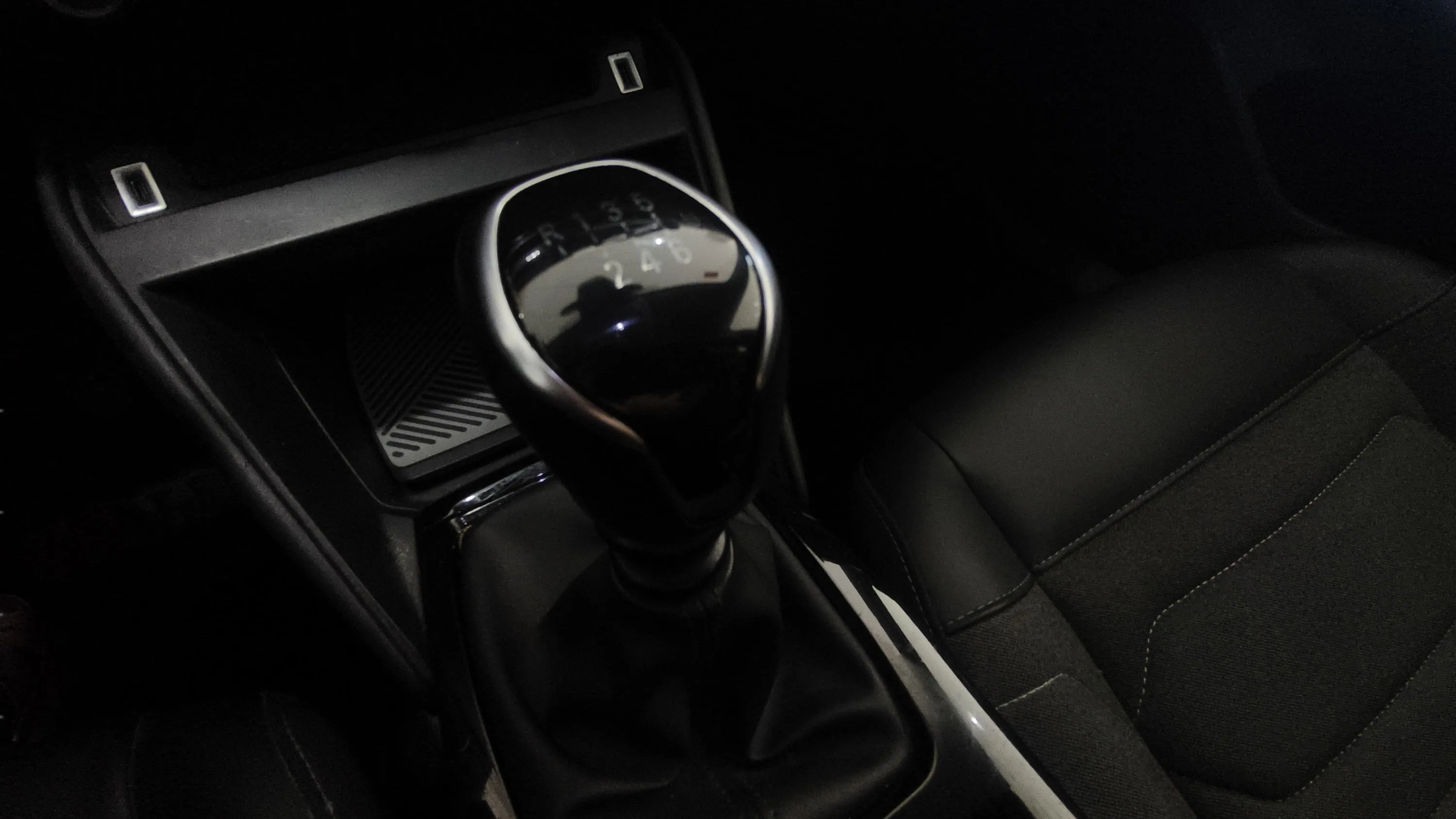 Citroën C4 BlueHDi 110 Feel Pack - foto 17