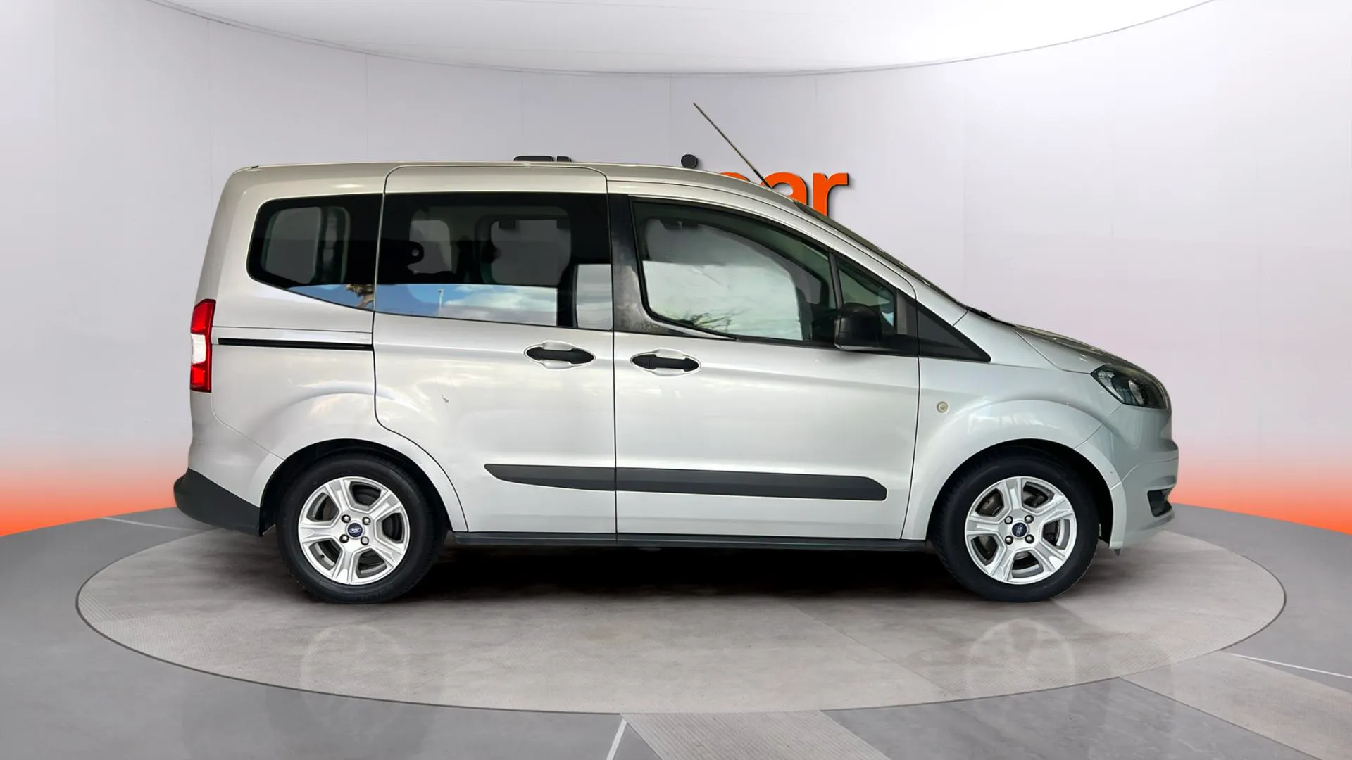 Ford Tourneo Courier 1.0 EcoBoost Ambiente - foto 3