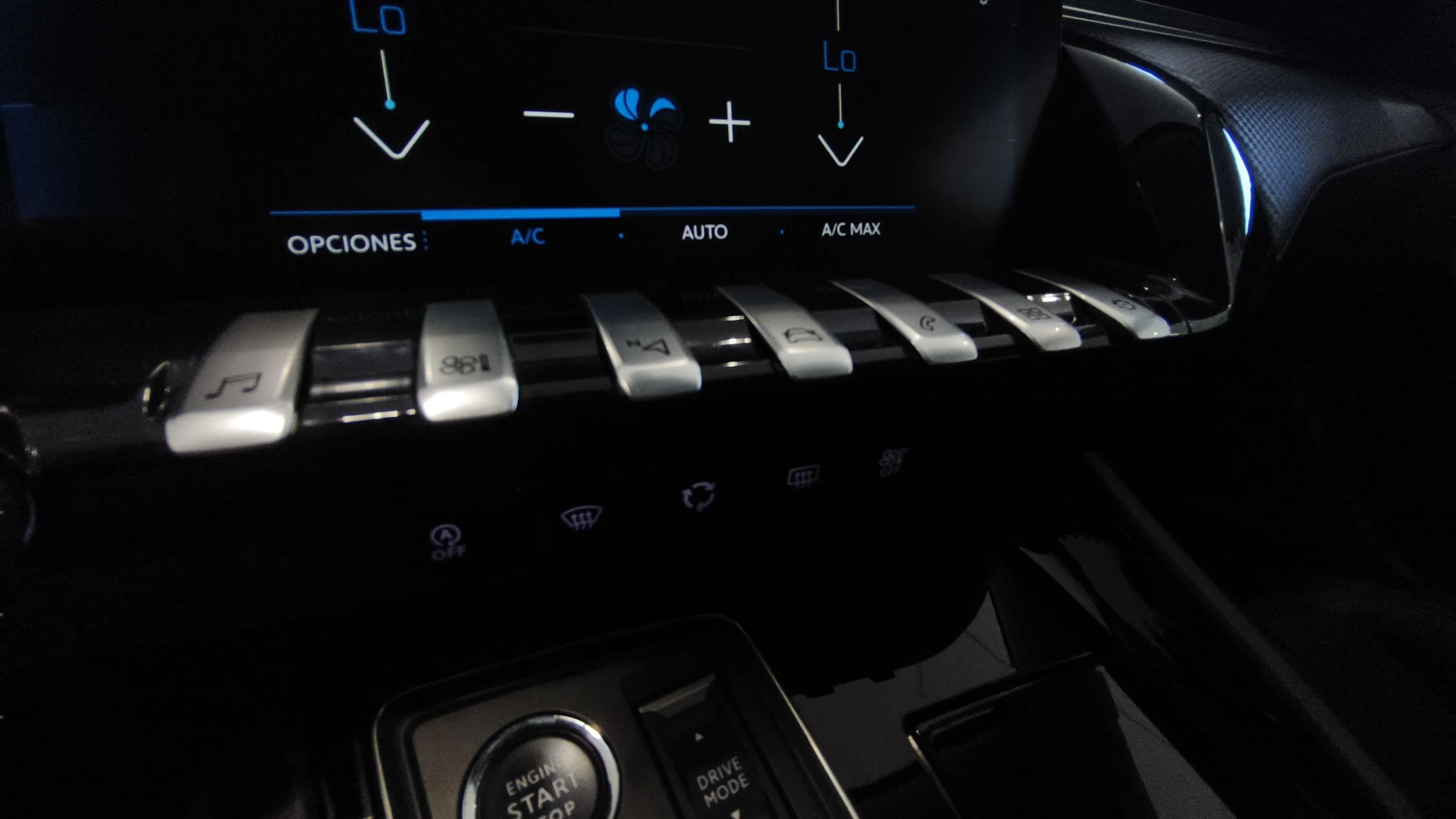 Peugeot 508 Allure BlueHDi 130 EAT8 - foto 18