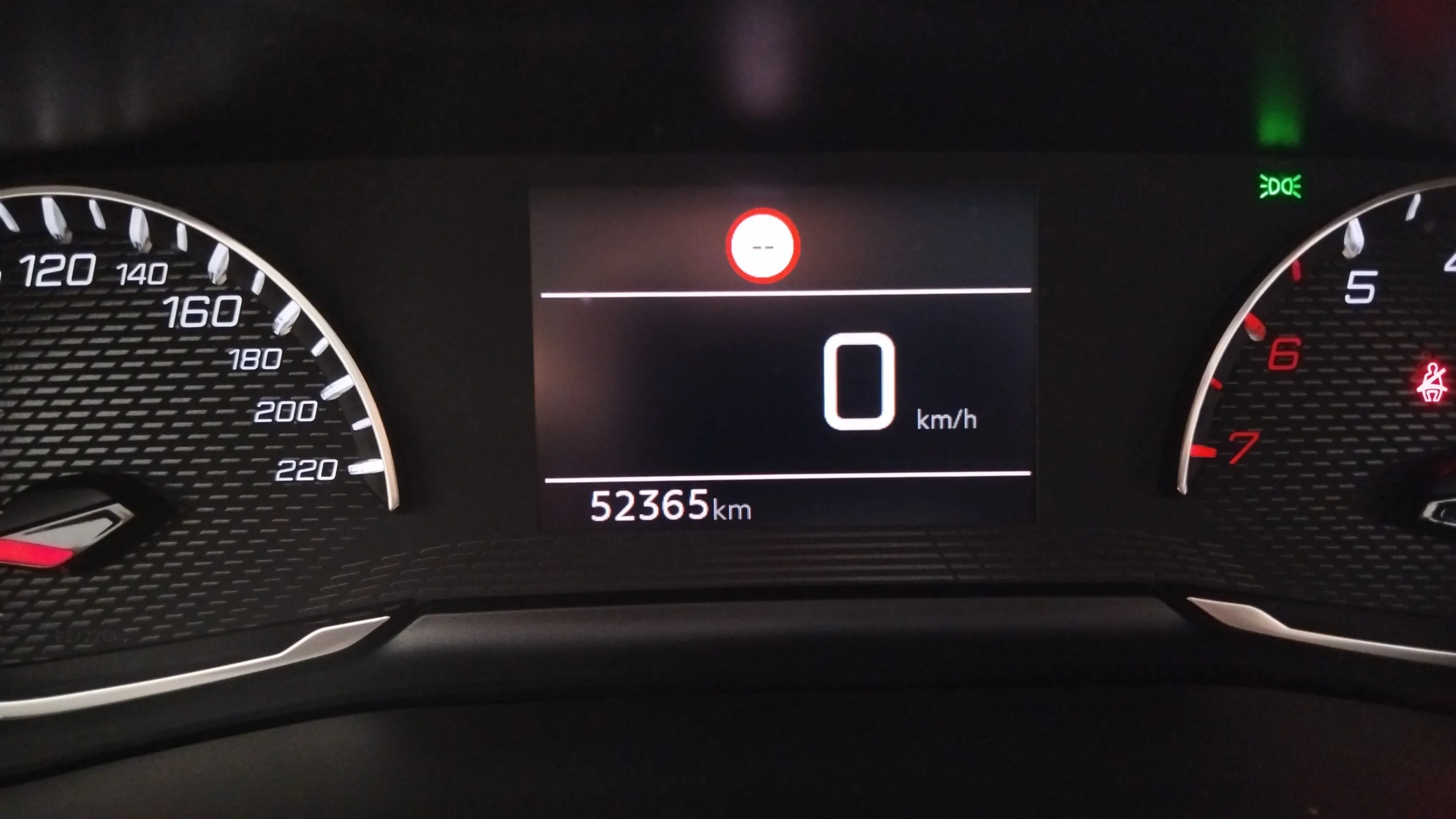 Peugeot 208 BlueHDi Active - foto 14