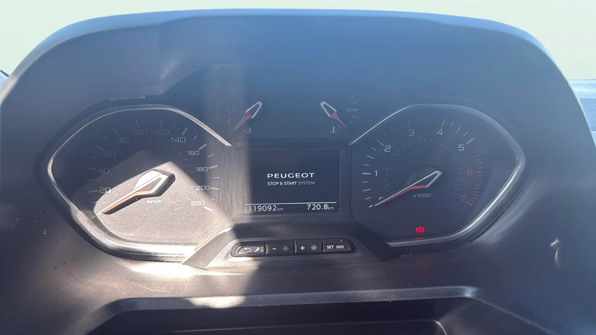 Peugeot Rifter Allure Pack Standard BlueHDi - foto 13