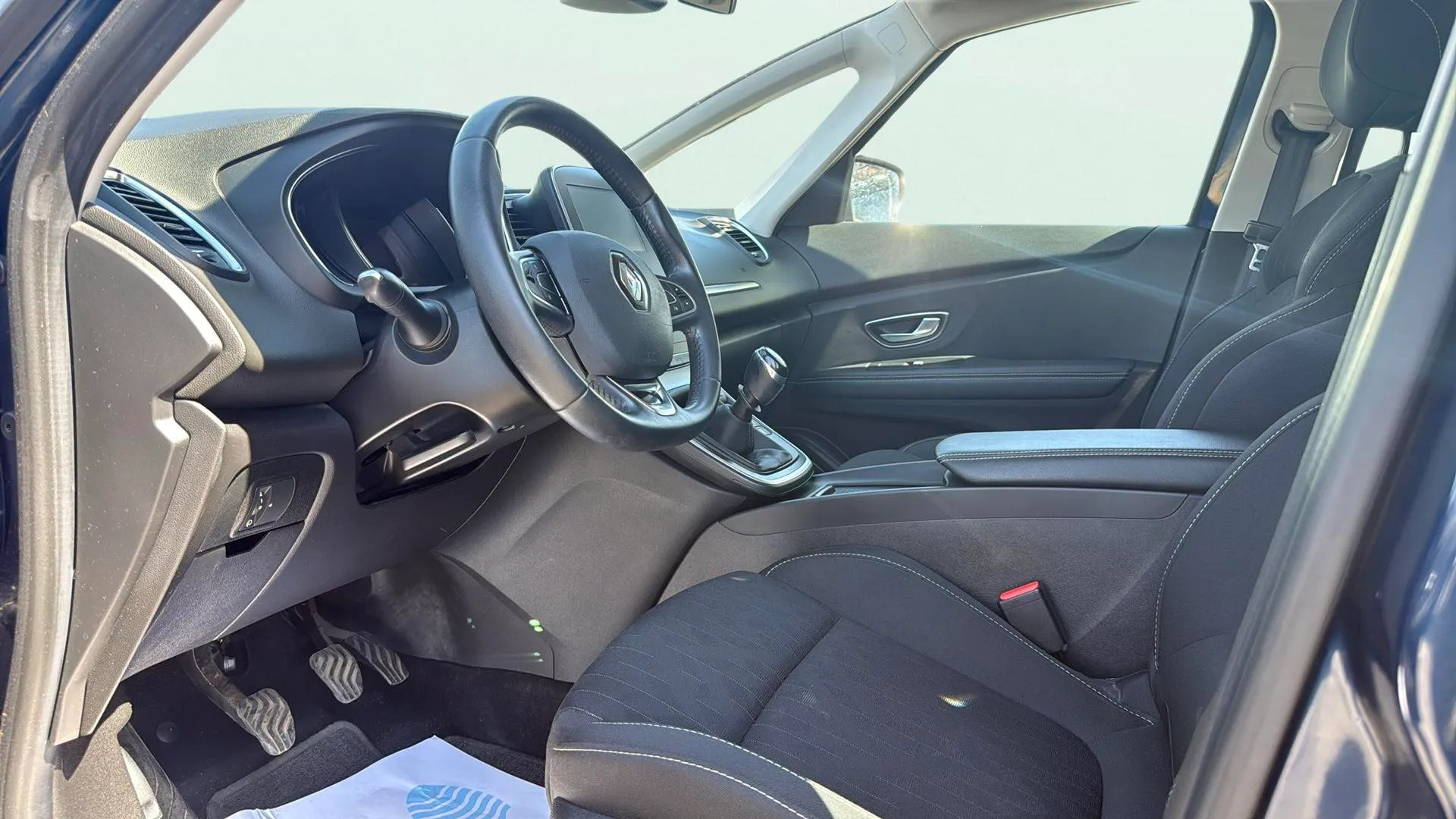 Renault Scénic Intens Energy TCe - foto 12
