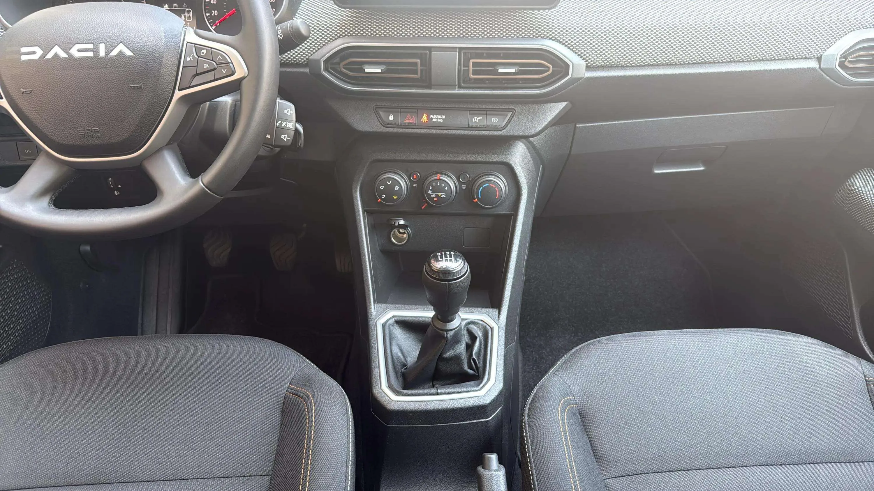 Dacia Sandero Expression ECO-G - foto 14