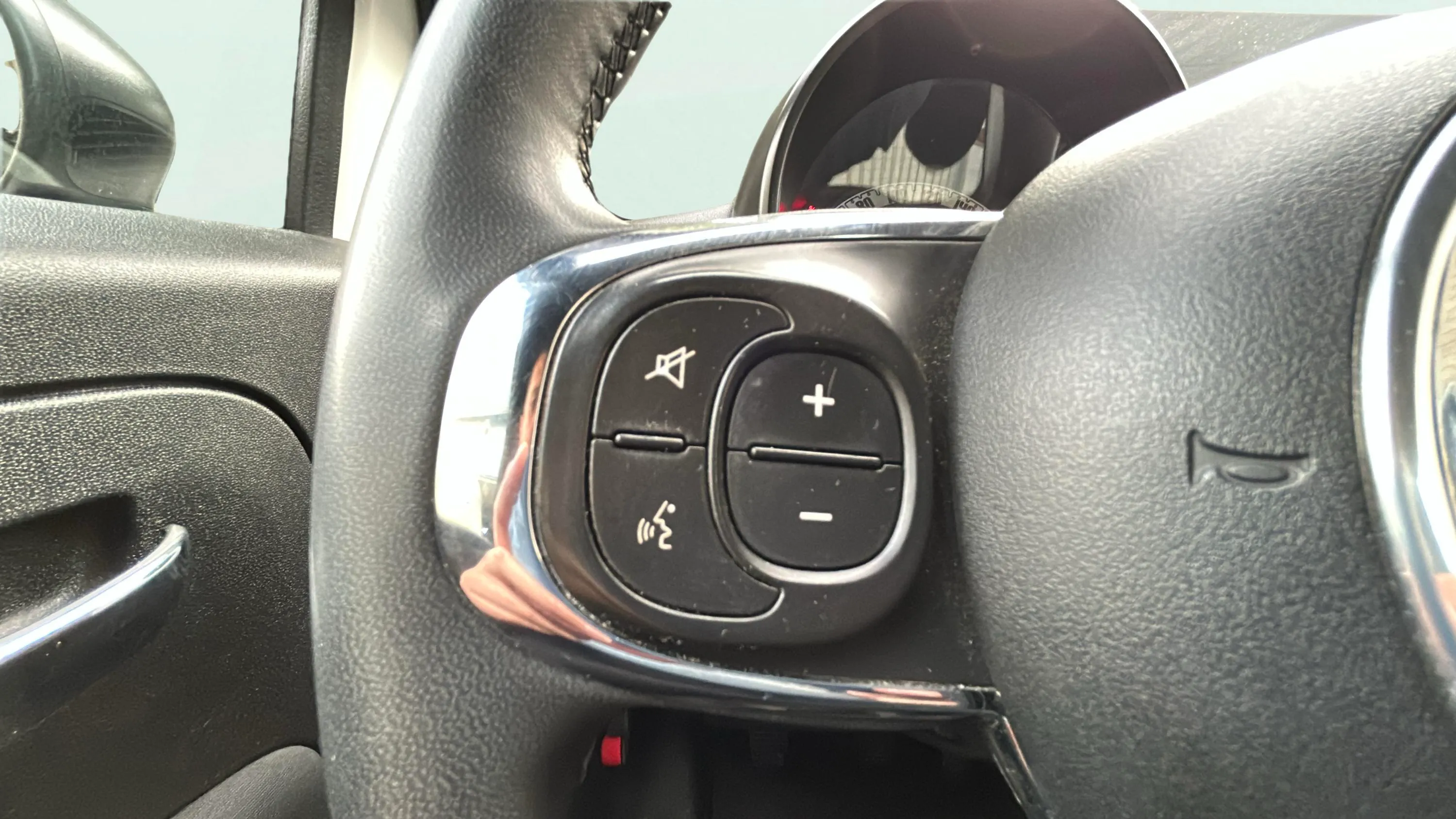 Fiat 500 Dolcevita 1.0 Hybrid - foto 18